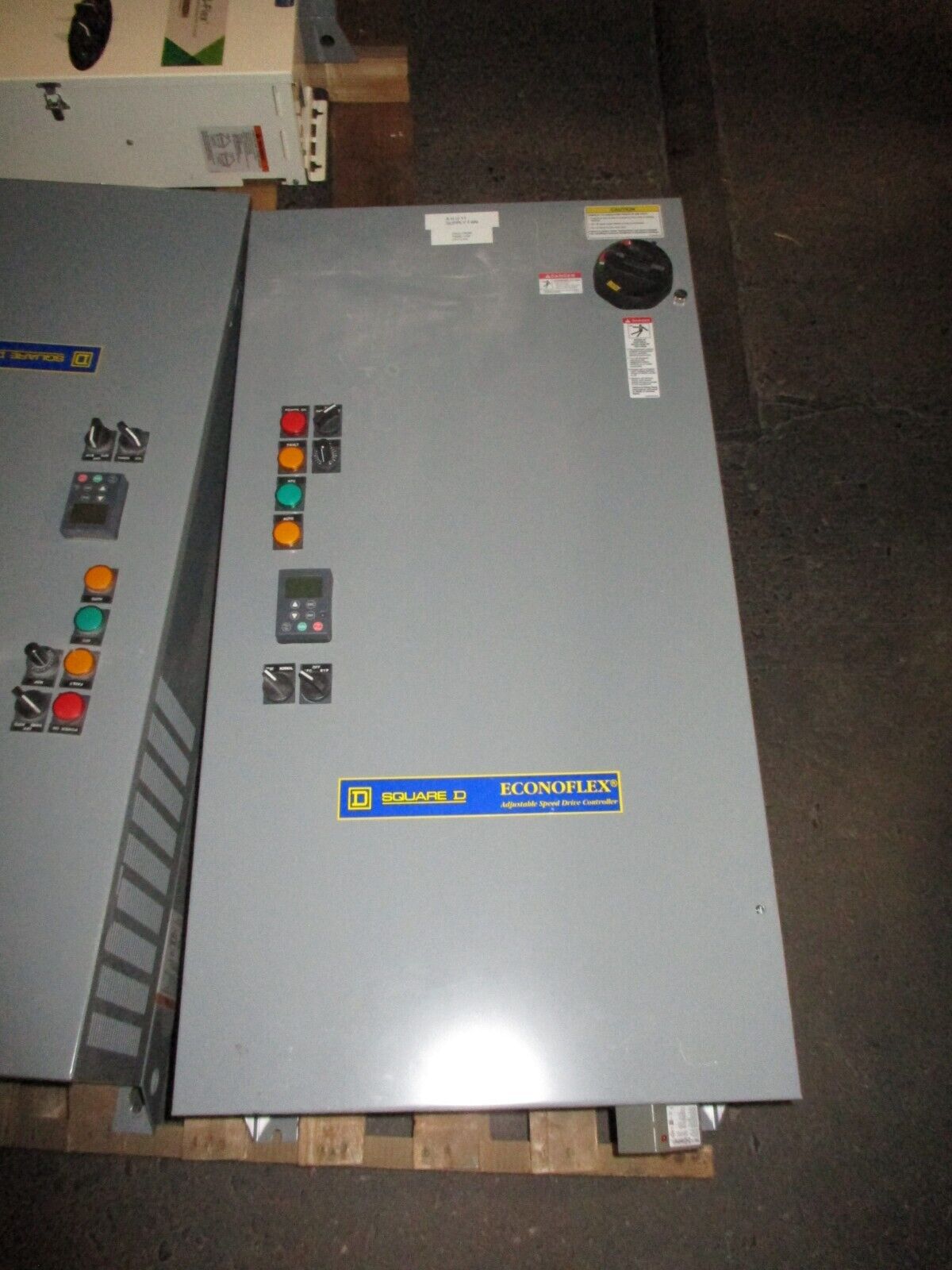 Square D EconoFlex Altivar AC Drive w/ Bypass 8839 58EJG4VY Ser. A 15HP 3Ph Used