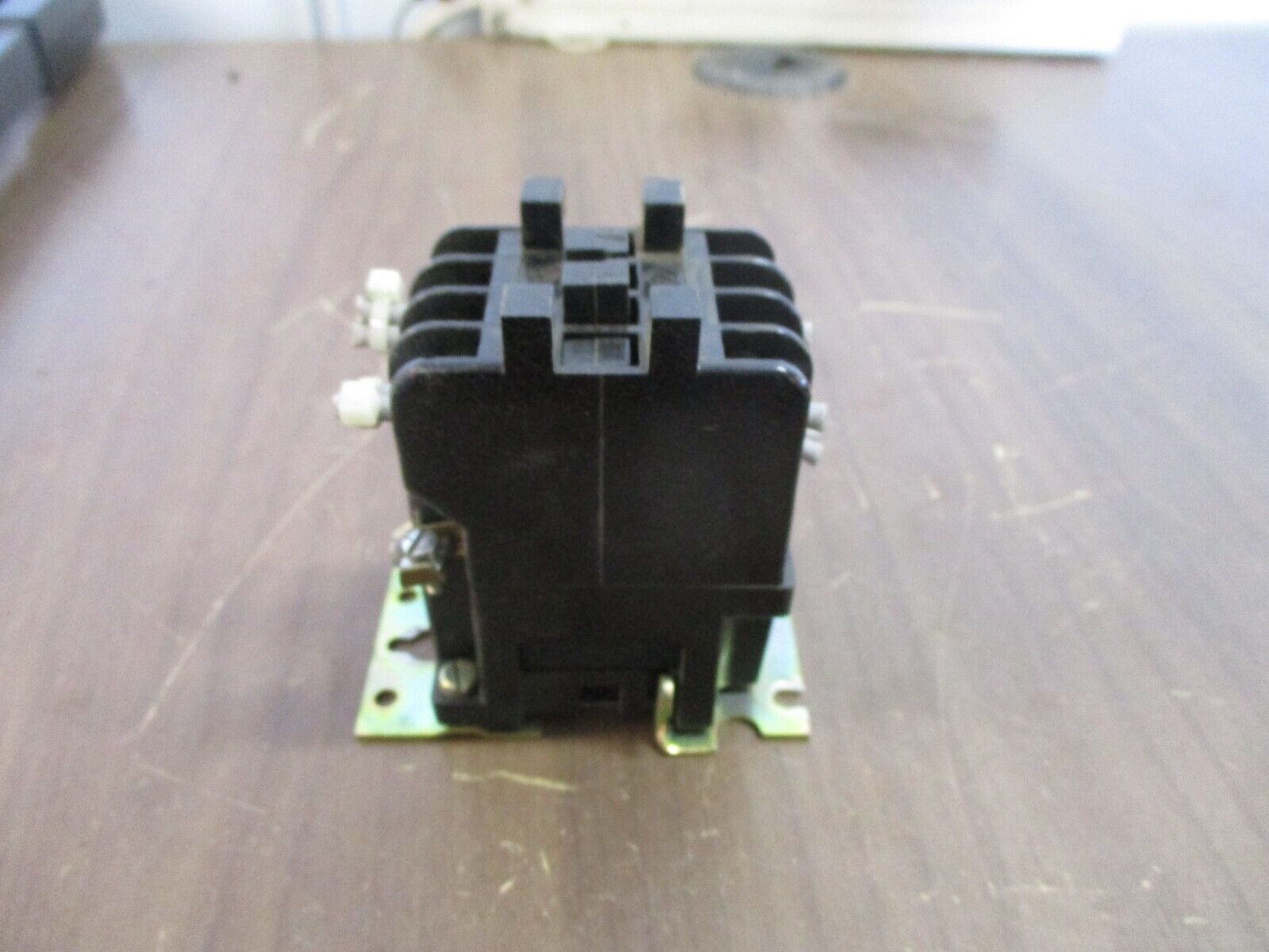 Eaton Cutler-Hammer Type BF Control Relay 766A440G01 Model E 120V Coil 10A 300V