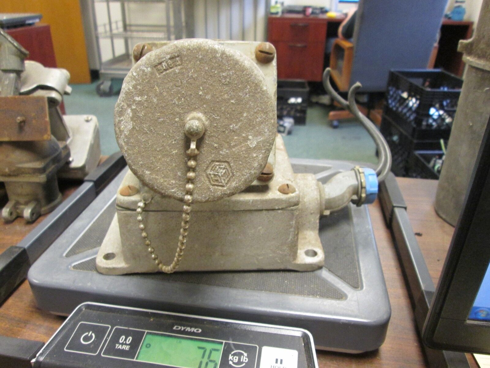 Crouse-Hinds Arktite Receptacle w/ Base AR637 60A 3P 3W 600V