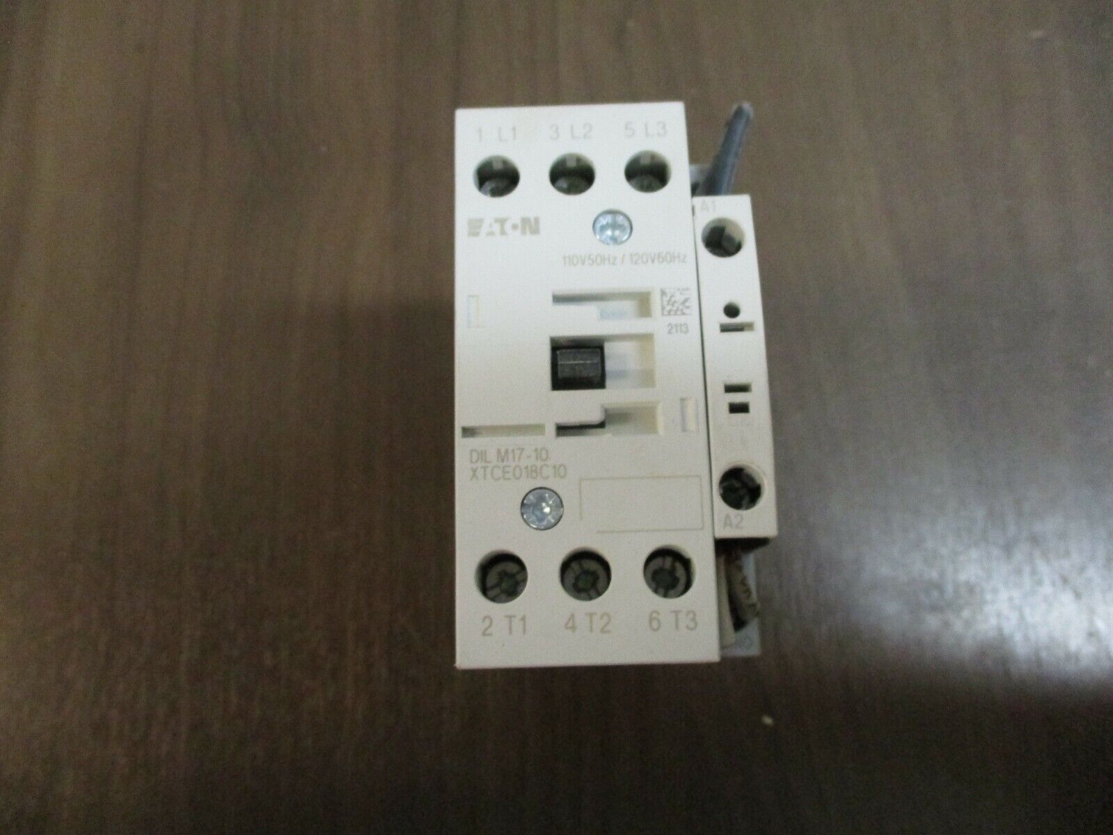 Eaton Contactor DIL M17-10 XTCE018C10 120V Coil Used