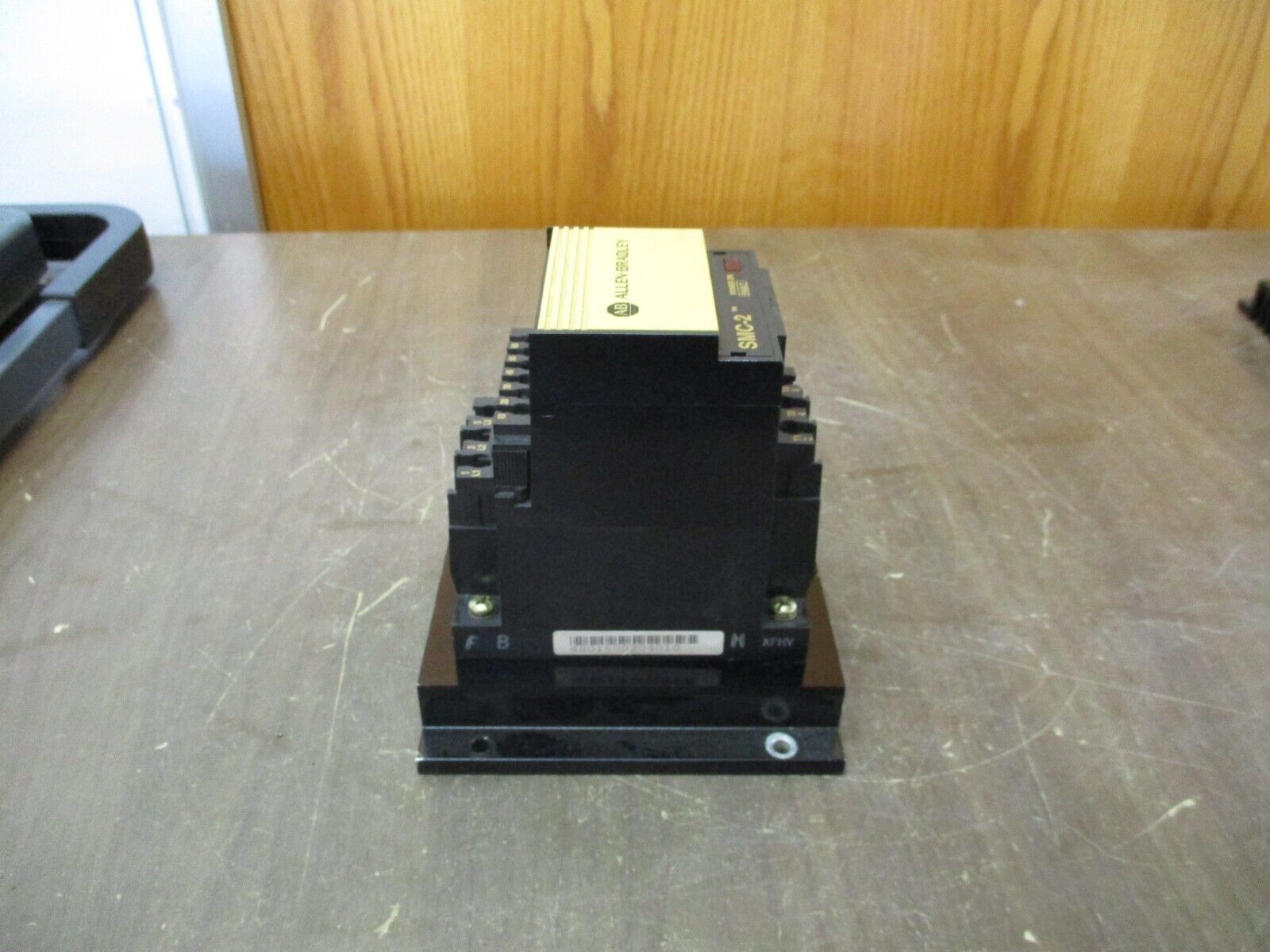 Allen-Bradley SMC-2 Soft Start 150-A05NB Ser. A 3HP 3Ph 460V 5A Used