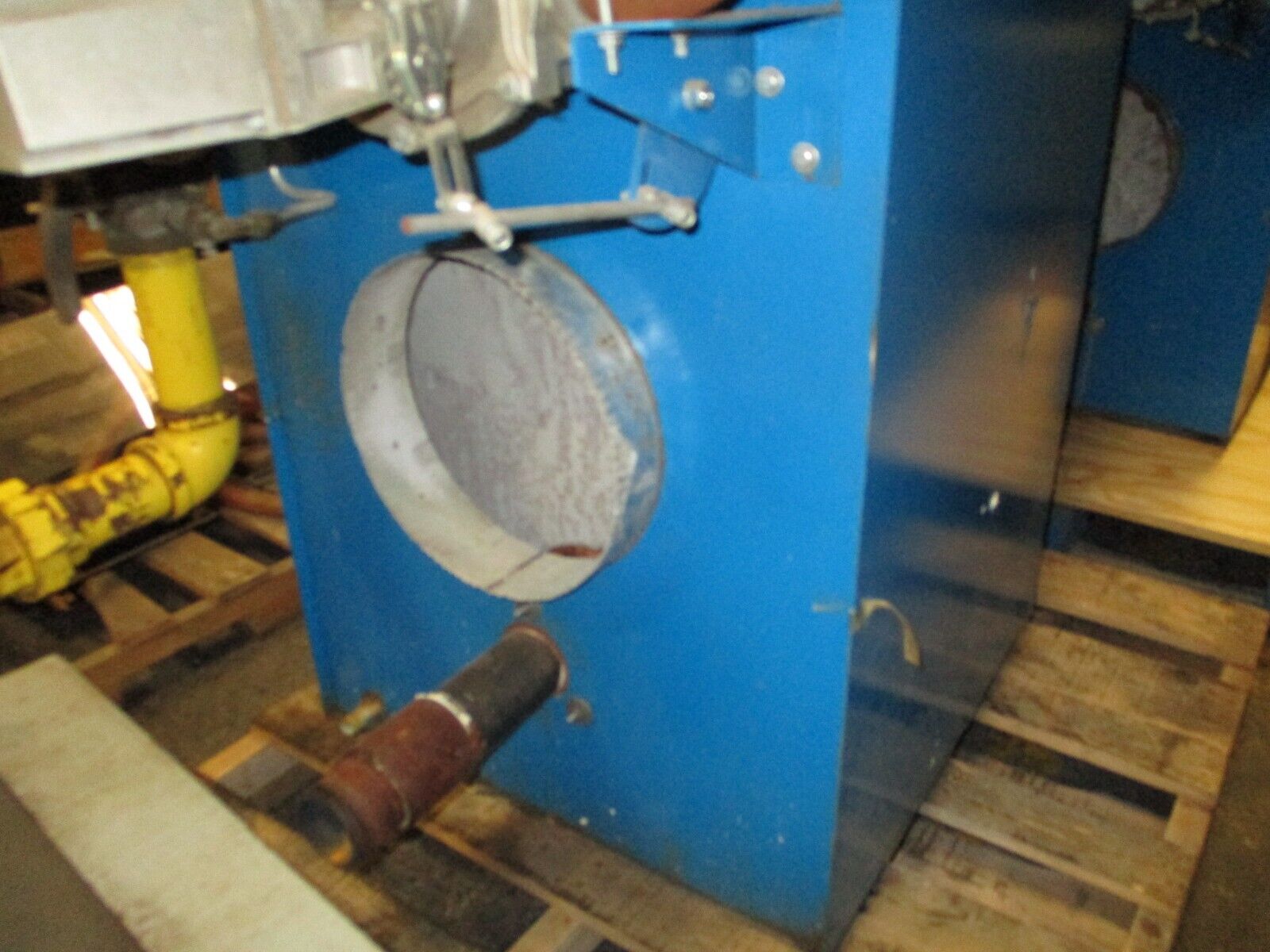 P-K Thermific Boiler N-1900-2 1,900,000 BTU Natural Gas 120V 1Ph 60Hz 12A Used