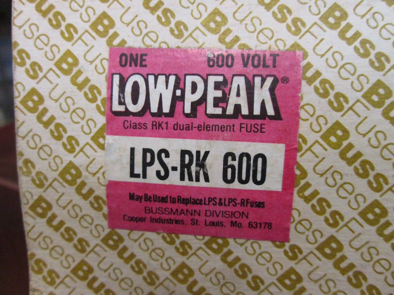 Buss Low-Peak Fuse LPS-RK 600 600V 600A New Surplus
