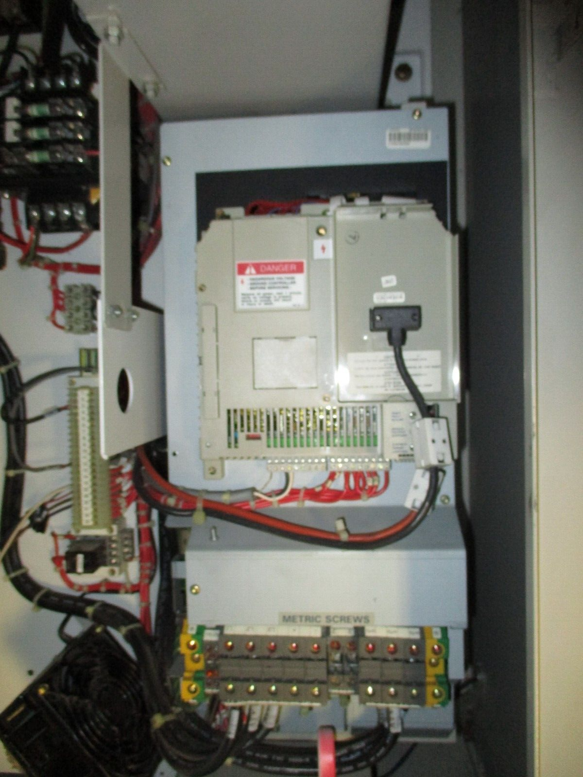 Square D Altivar AC Drive 8839 ATV66D16M2 Ser. A 15HP 3Ph Type 1 Enclosure Used