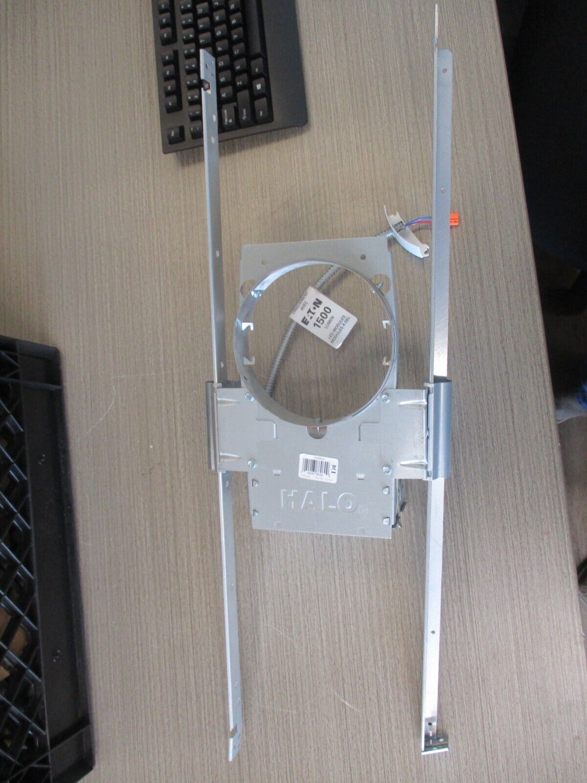 Eaton Commercial Recessed Frame HC415D010 W/ LED Driver Module New Surplus