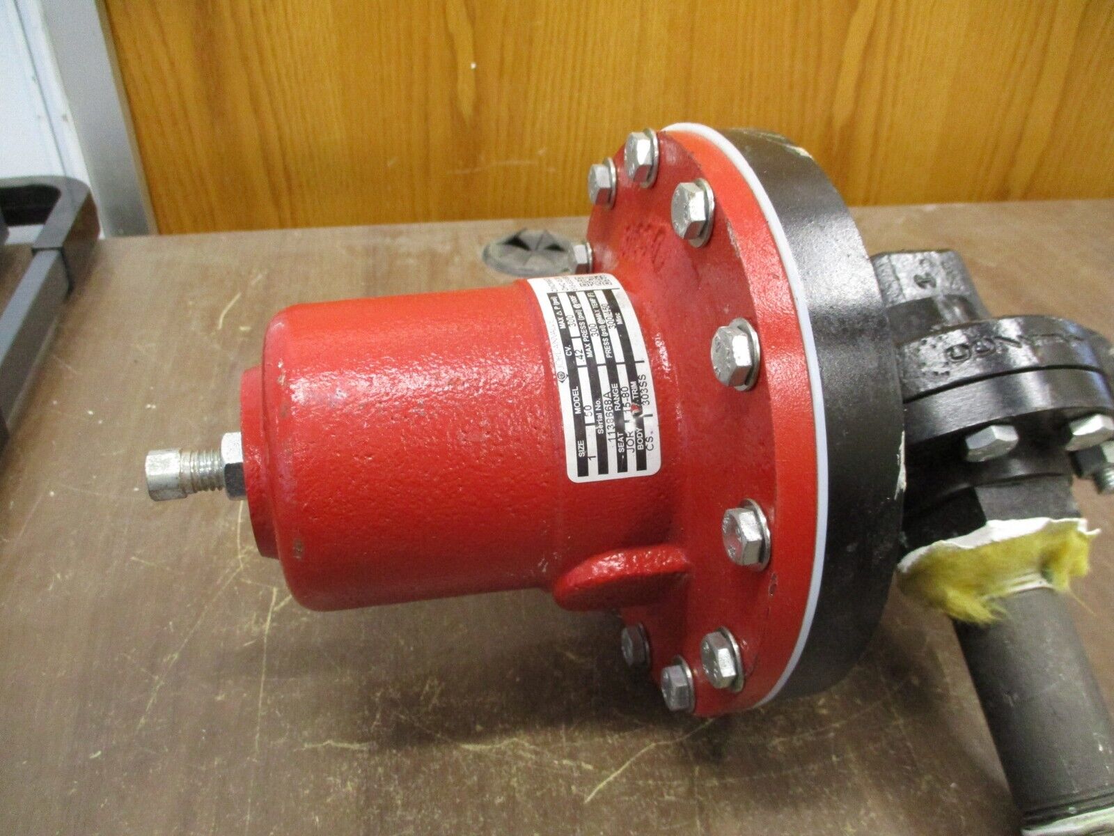 Jordan Valve Pressure Regulator 50 300 PSI Max Size: 1" Seat: JOR Range: 15-80