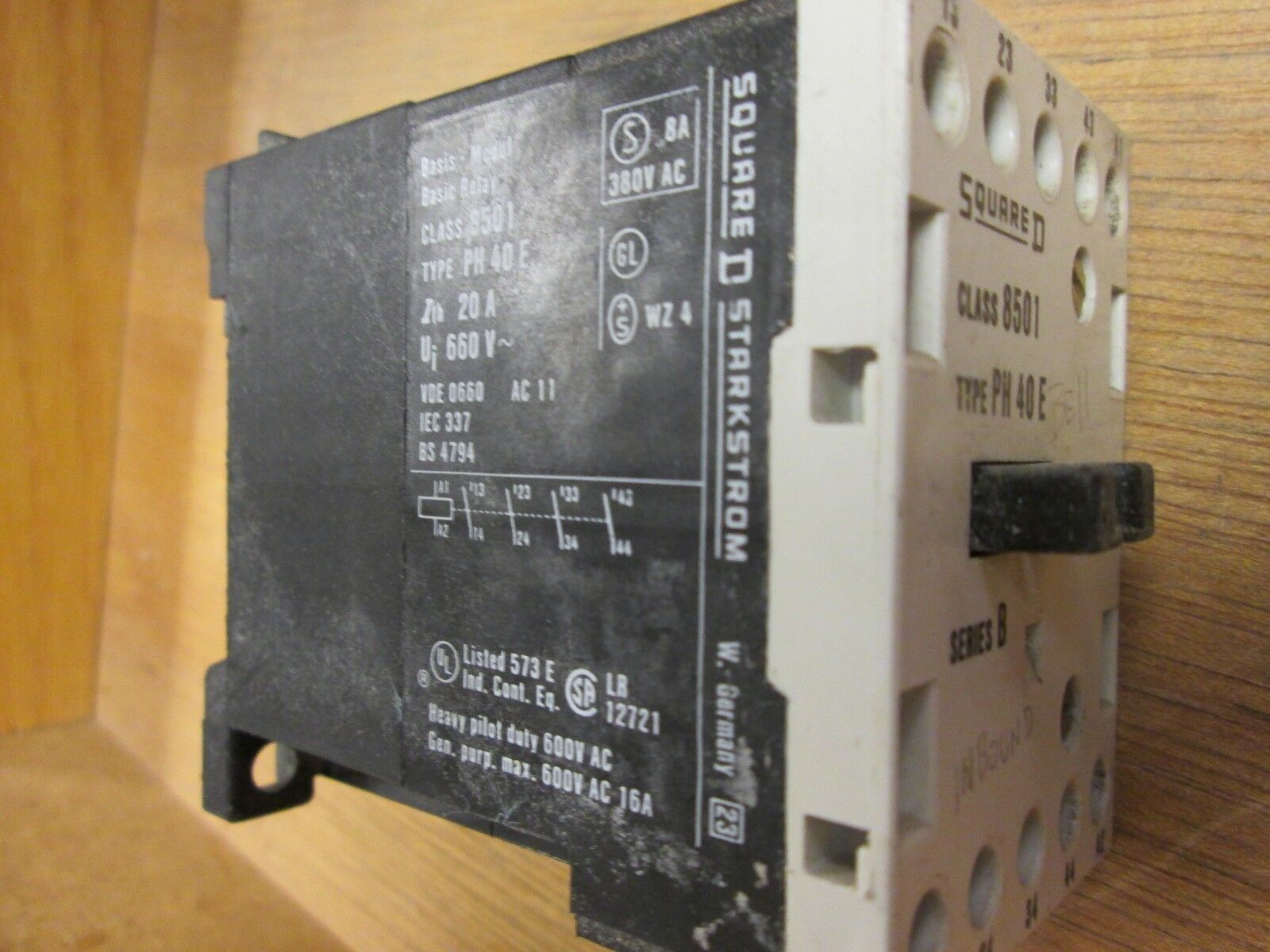 Square D Contactor 8501 PH40E 120V coil *Lot of 2* Used