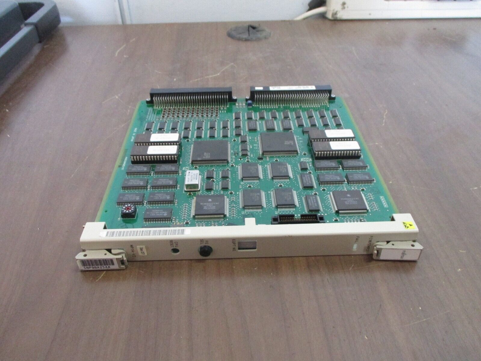 Fujitsu Microprocessor Unit SNPQBA25AA Iss. 07 FC9612MP21 / MP1A-V2 Used