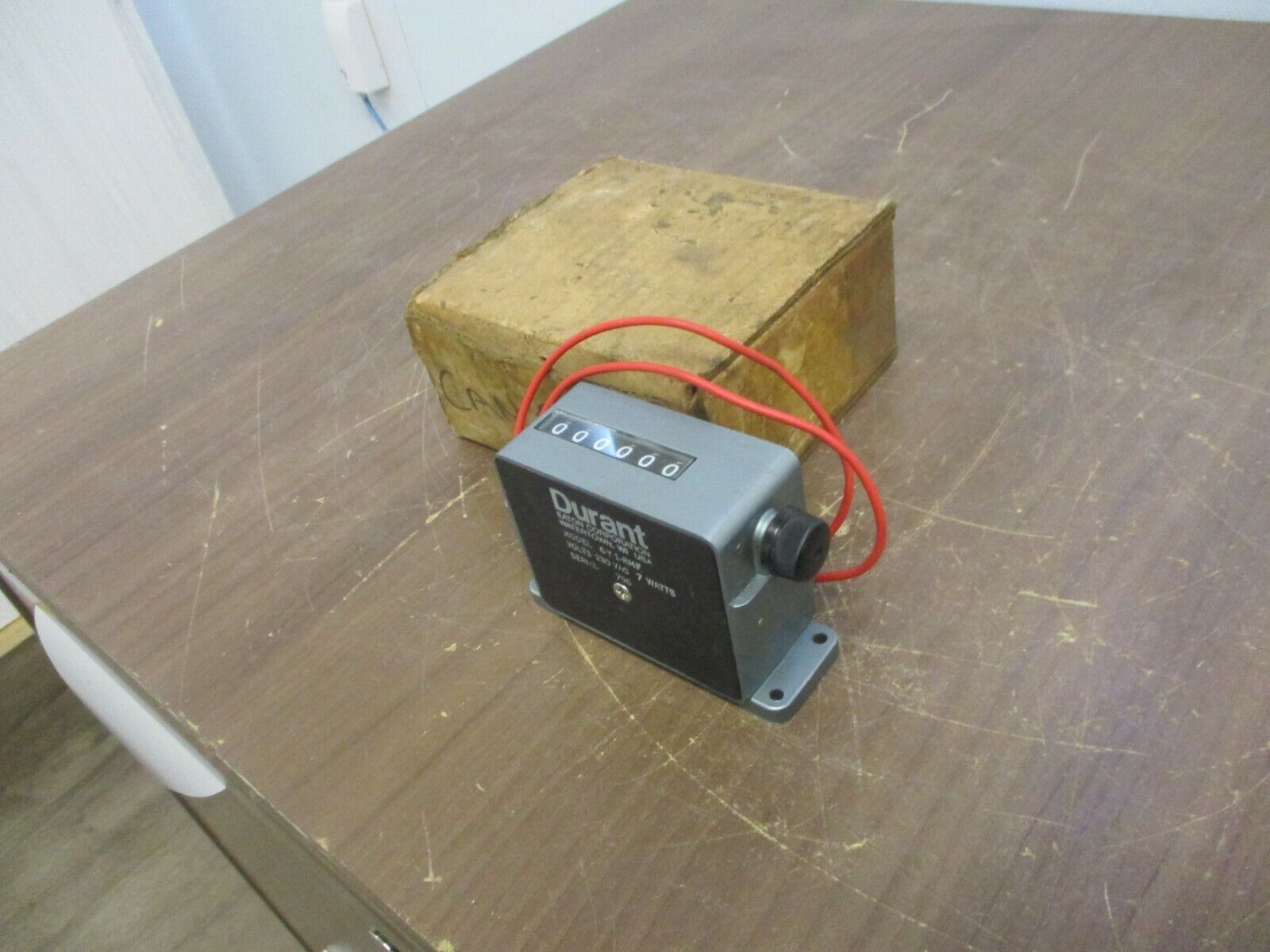 Eaton Durant Electric Counter 6-Y-1-RMF 230VAC 7W New Surplus