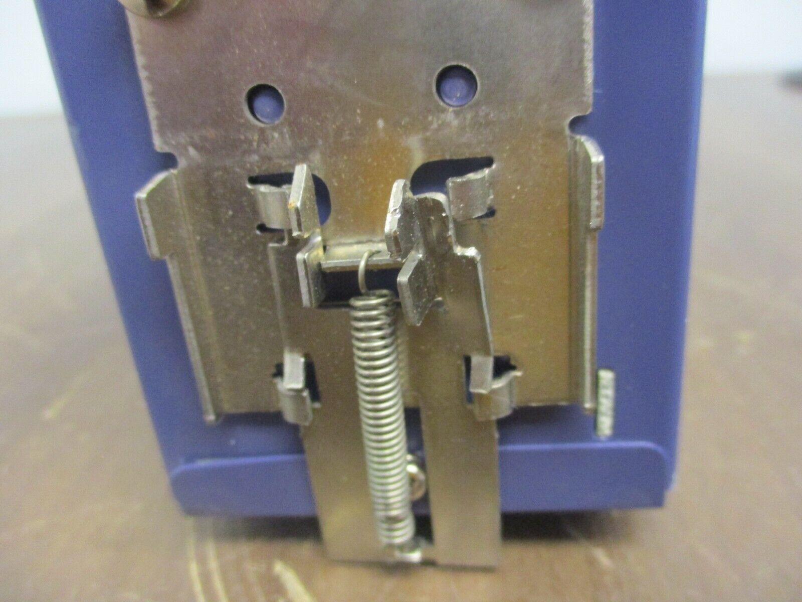 LÜTZE Power Supply DRAN120-24B Input: 115/230V, 2.8/1.4A Output: 24VDC Used