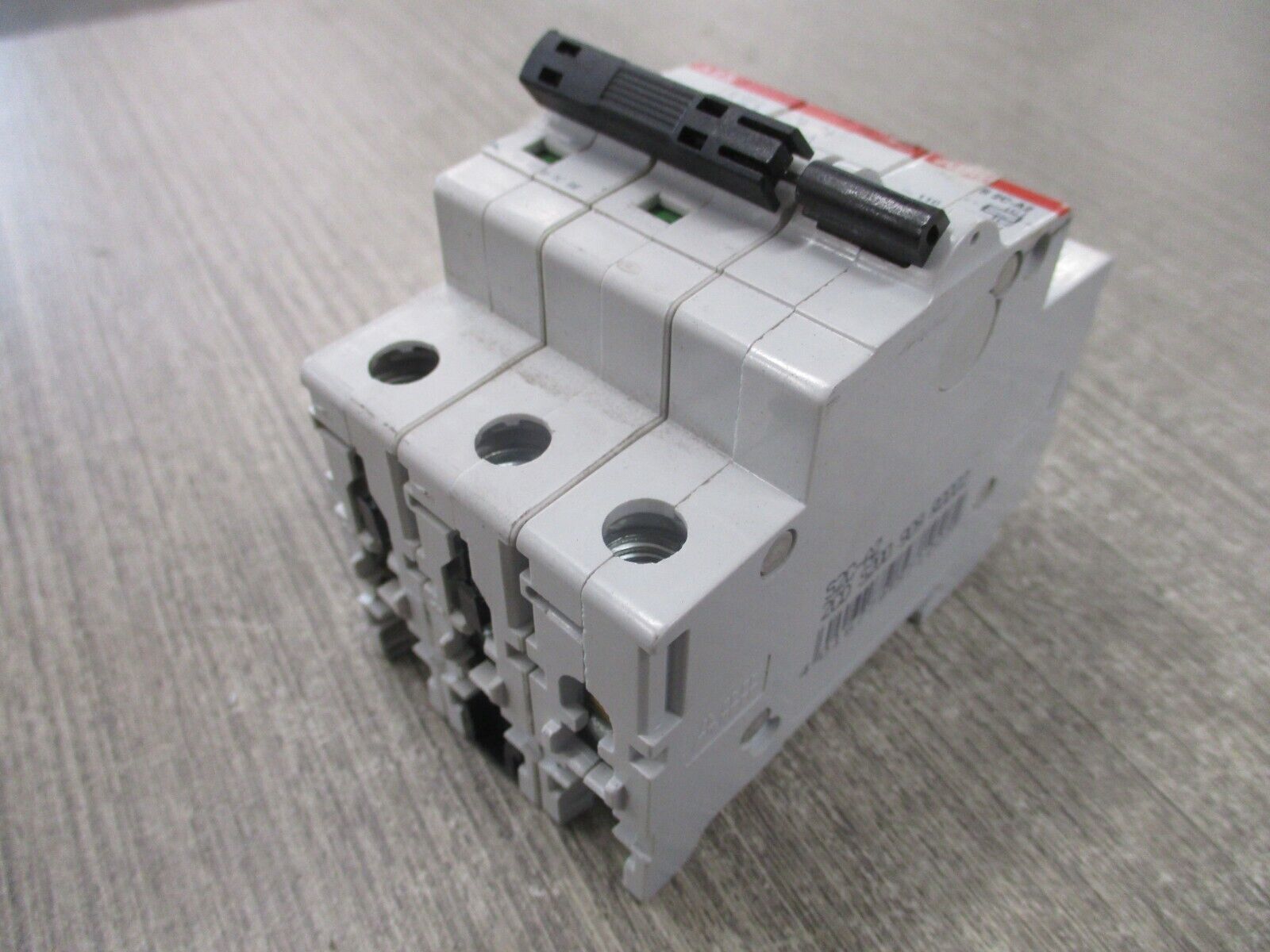 ABB Circuit Breaker S 202 C 63 63A 400V 3P Used