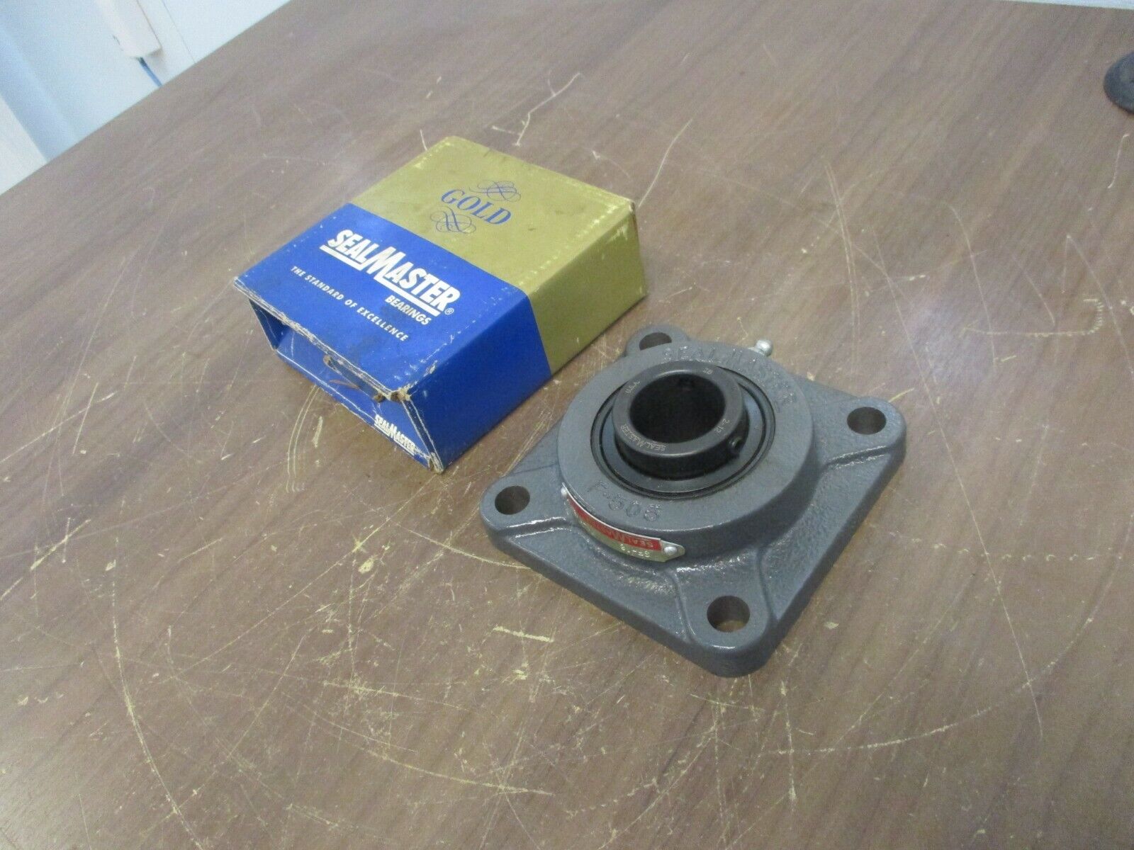 SealMaster Gold Line Flange Bearing SF-18 1 1/8" New Surplus