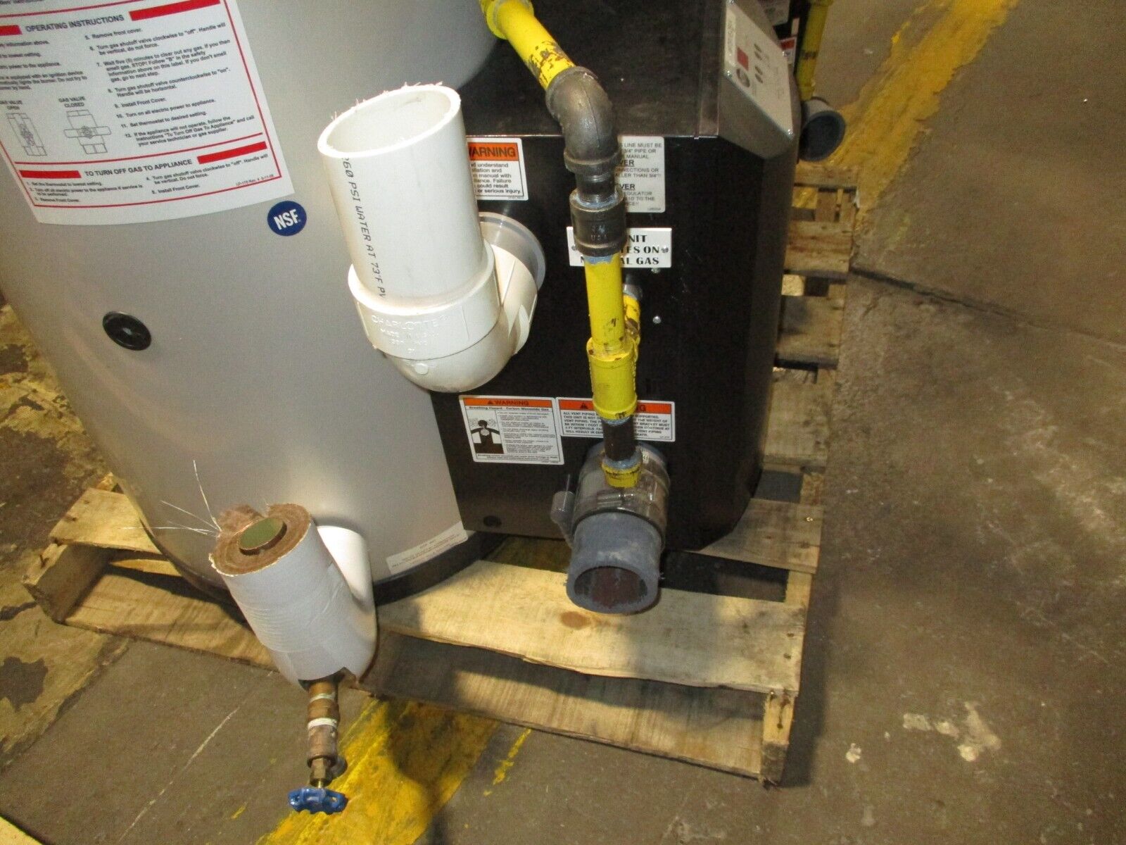 HTP Phoenix Water Heater PH199-80 Rev. 005 80-Gallon 199,000 BTU MFD: 2017 Used