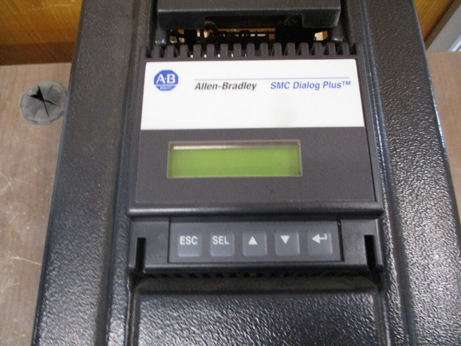 Allen-Bradley SMC Plus Soft Start 150-A180NBD Ser. B 208-480V 3Ph 47-63Hz Used