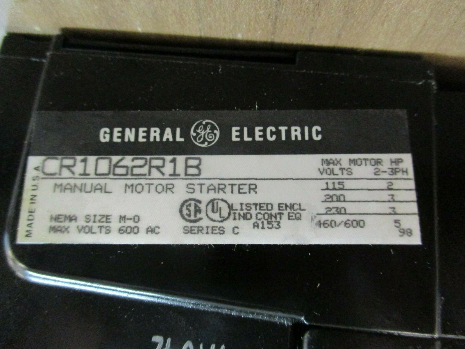GE Size M-0 Manual Starter CR1062R1B 600V 5 HP Used