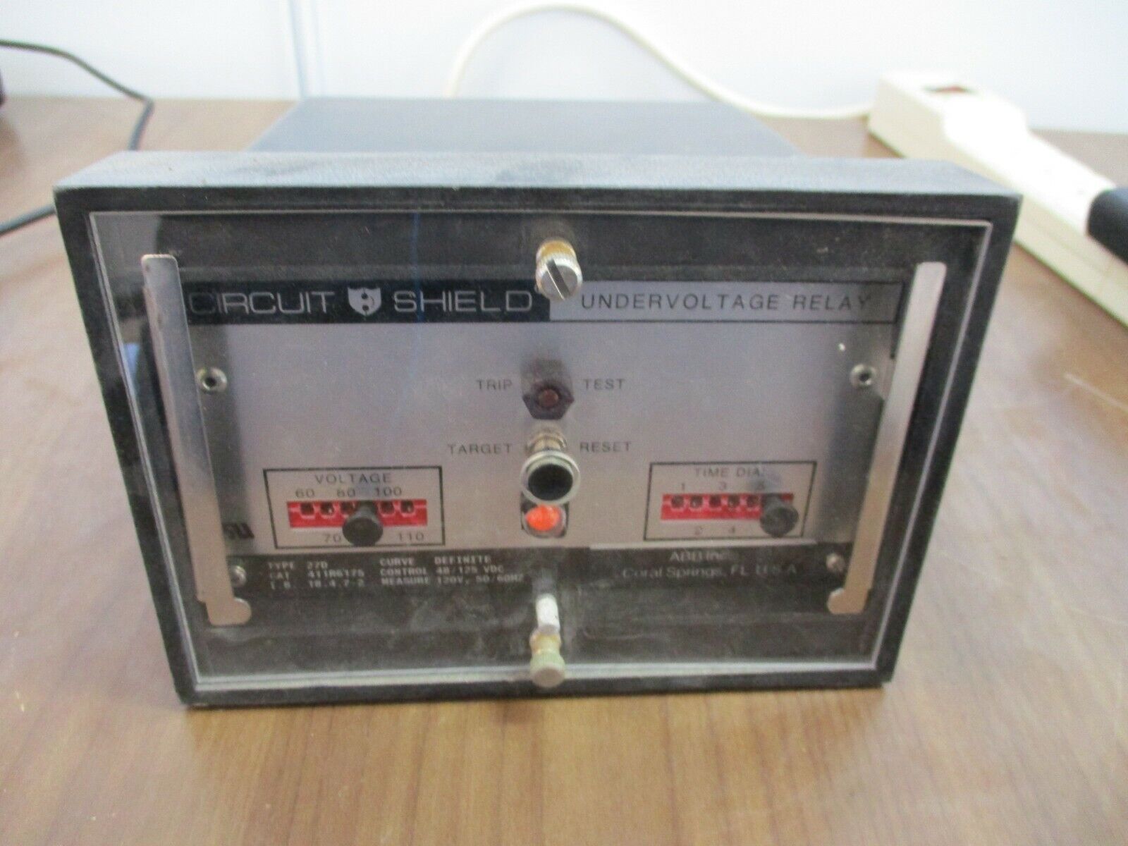 ABB Circuit Shield Type 27D Undervoltage Relay 411R6175 Control: 48/125VDC Used