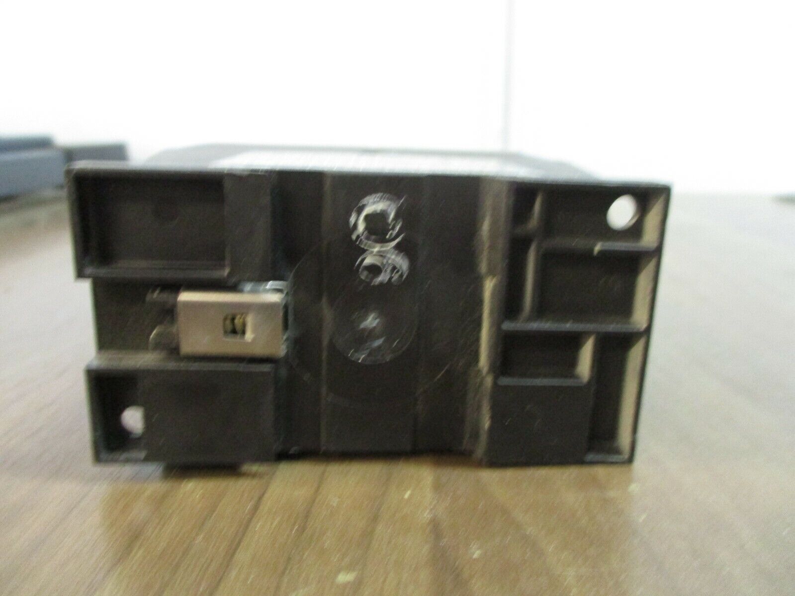 Eaton Contactor DIL M17-10 XTCE018C10 120V Coil Used