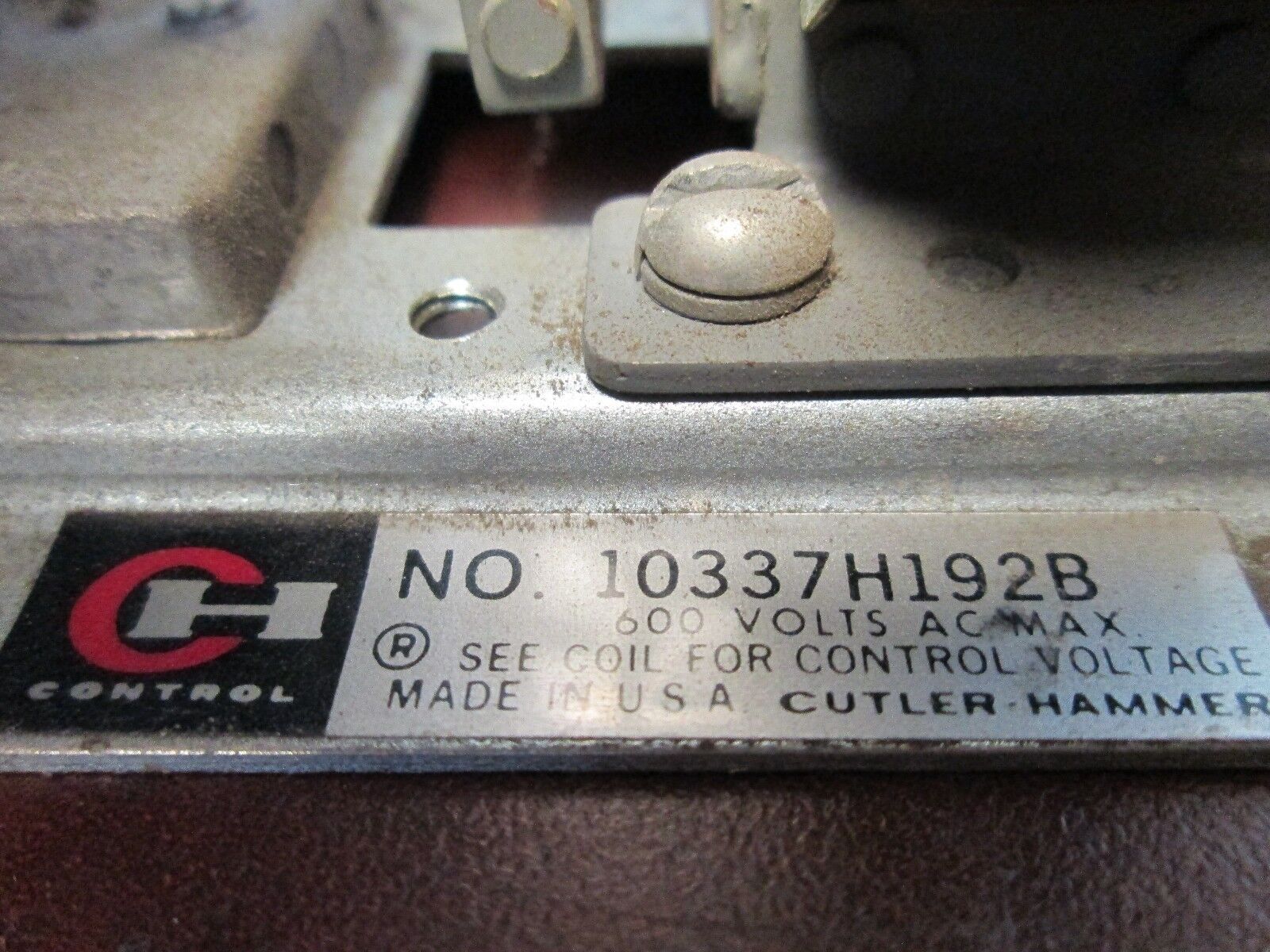 Cutler-Hammer Pneumatic Timing Switch 10337H192B 120V Coil 600V Used