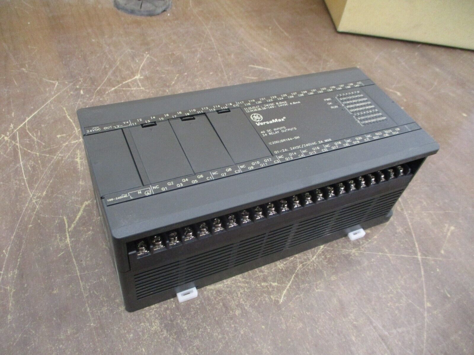 GE VersaMax 64PT AC/DC/Relay Module IC200UDR164-DH New Surplus