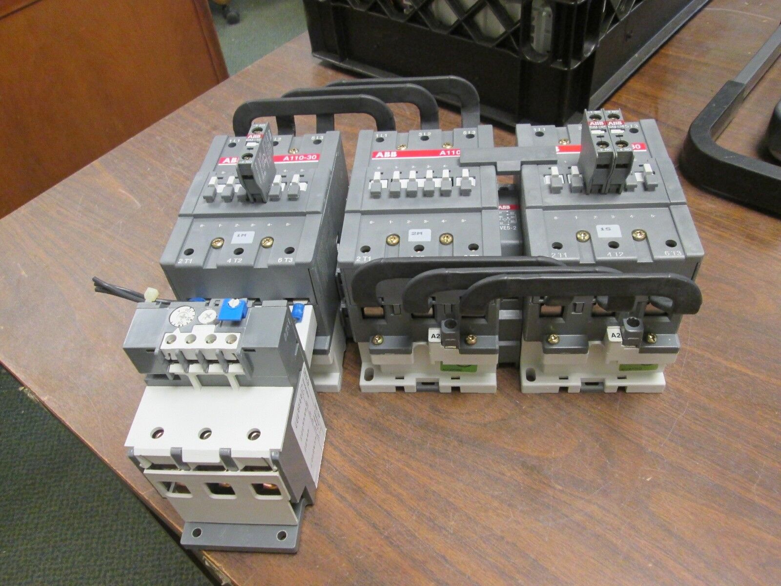 ABB Starter A95-30 120V Coil 125A Overload: TA110DU Range: 80-110A New Takeout