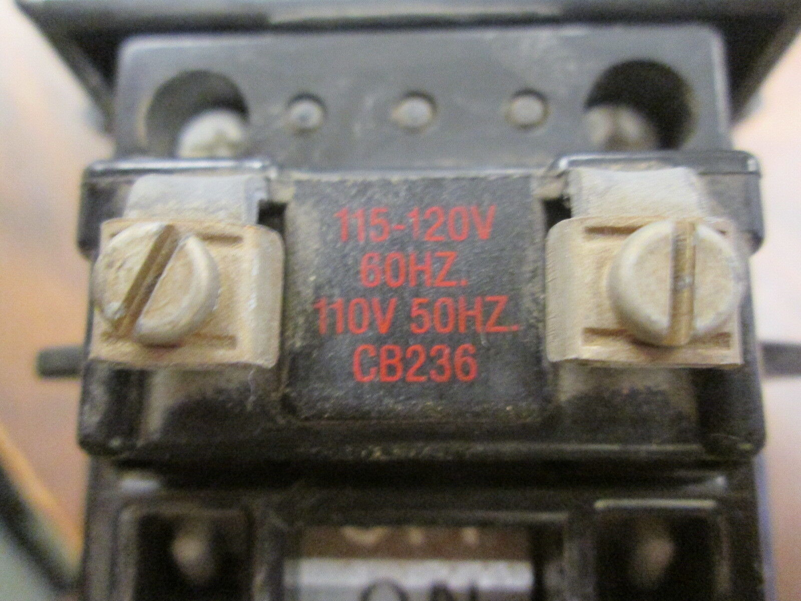 Allen-Bradley Contactor 500L-A0D92 15/20A 115-120V Coil Used