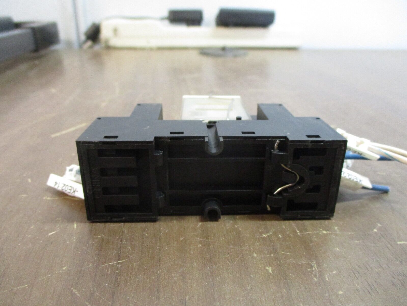 Schneider Electric Relay RXM4AB2BD 24VDC Coil w/ Base Used