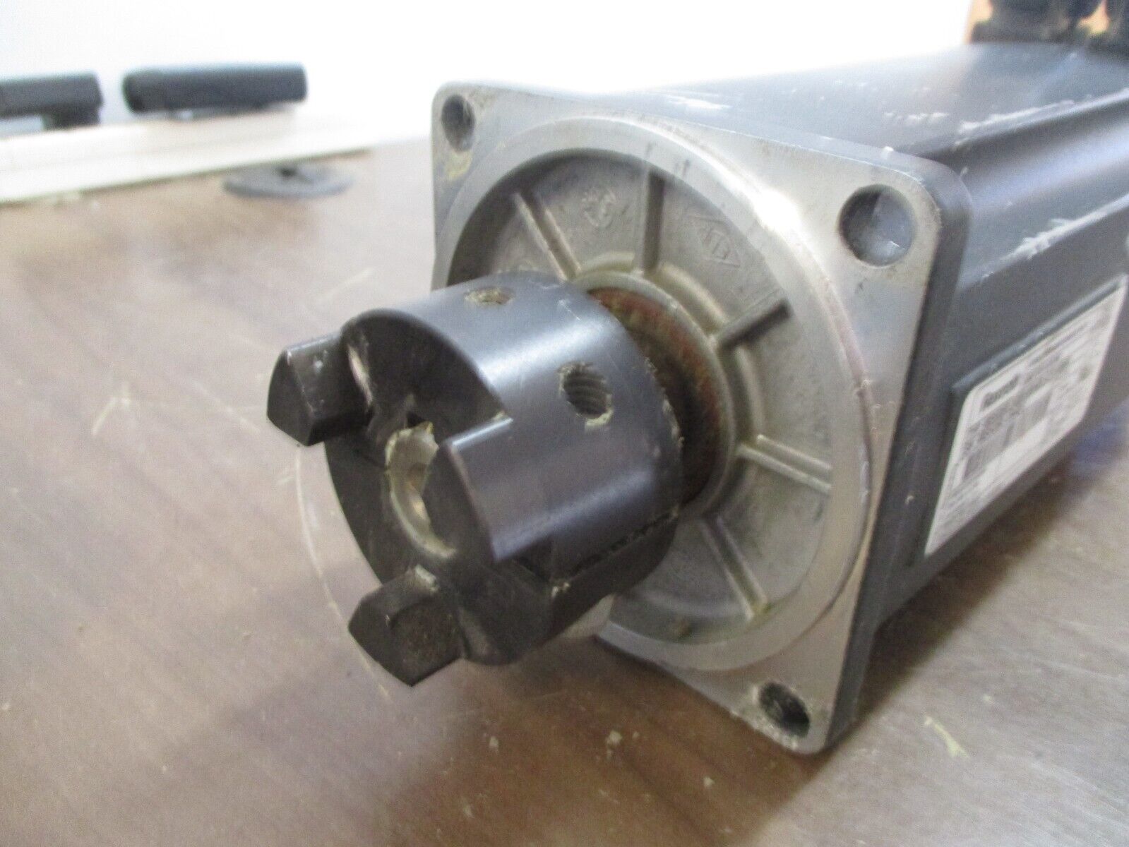 Rexroth Servo Motor MSK050C-0300-NN-M1-UP1-NNNN 3.1A 600V 1.77 Nm/A Used