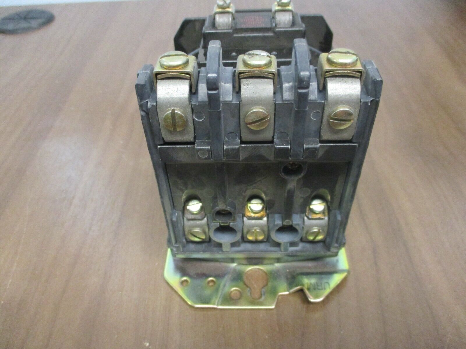 Allen-Bradley Size 0 Contactor 500F-AOD93 Ser. B 115-120V Coil 18A 600V Used