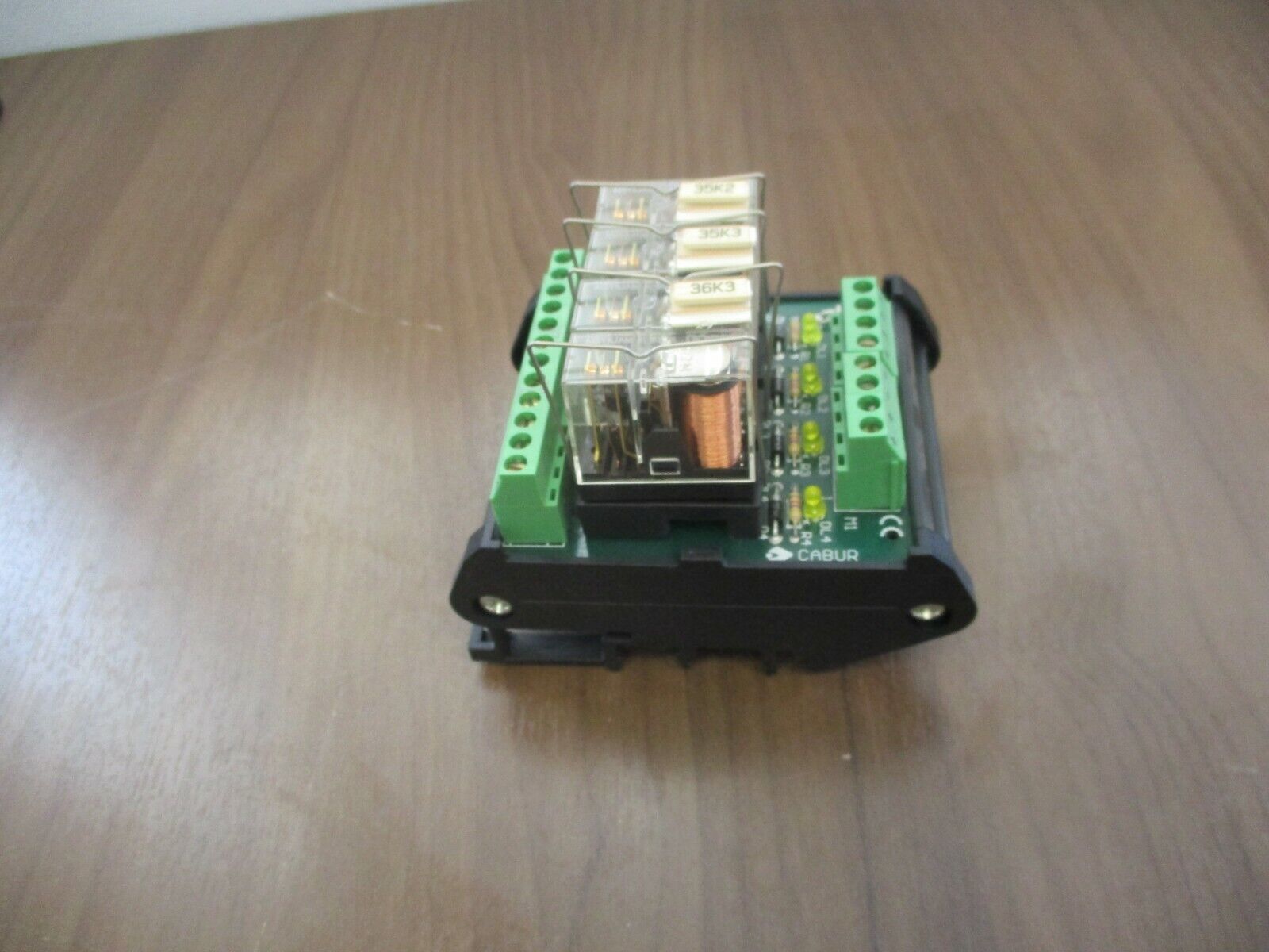 Cabur Relay Bank R41E24P *Cracked Bottom* Used