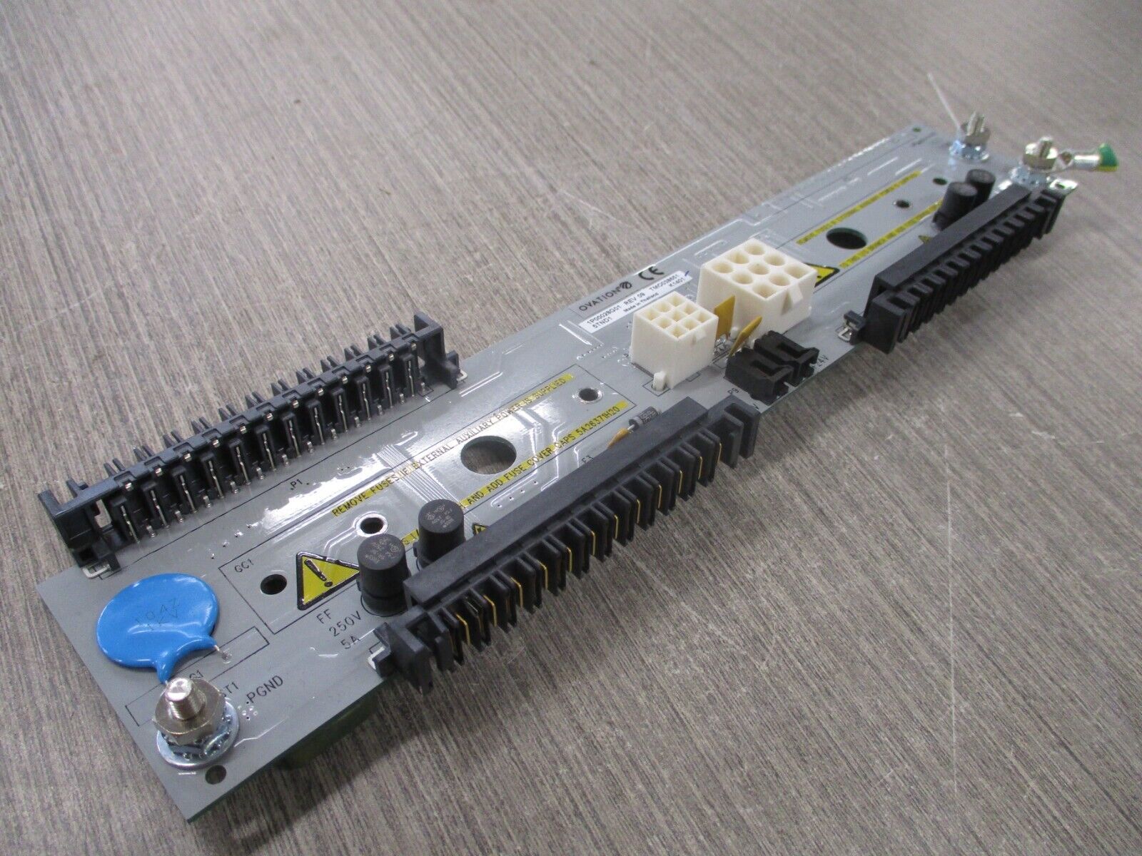 Emerson Ovation Local I/O Transition Panel 1P00028G01 Rev. 09 Used