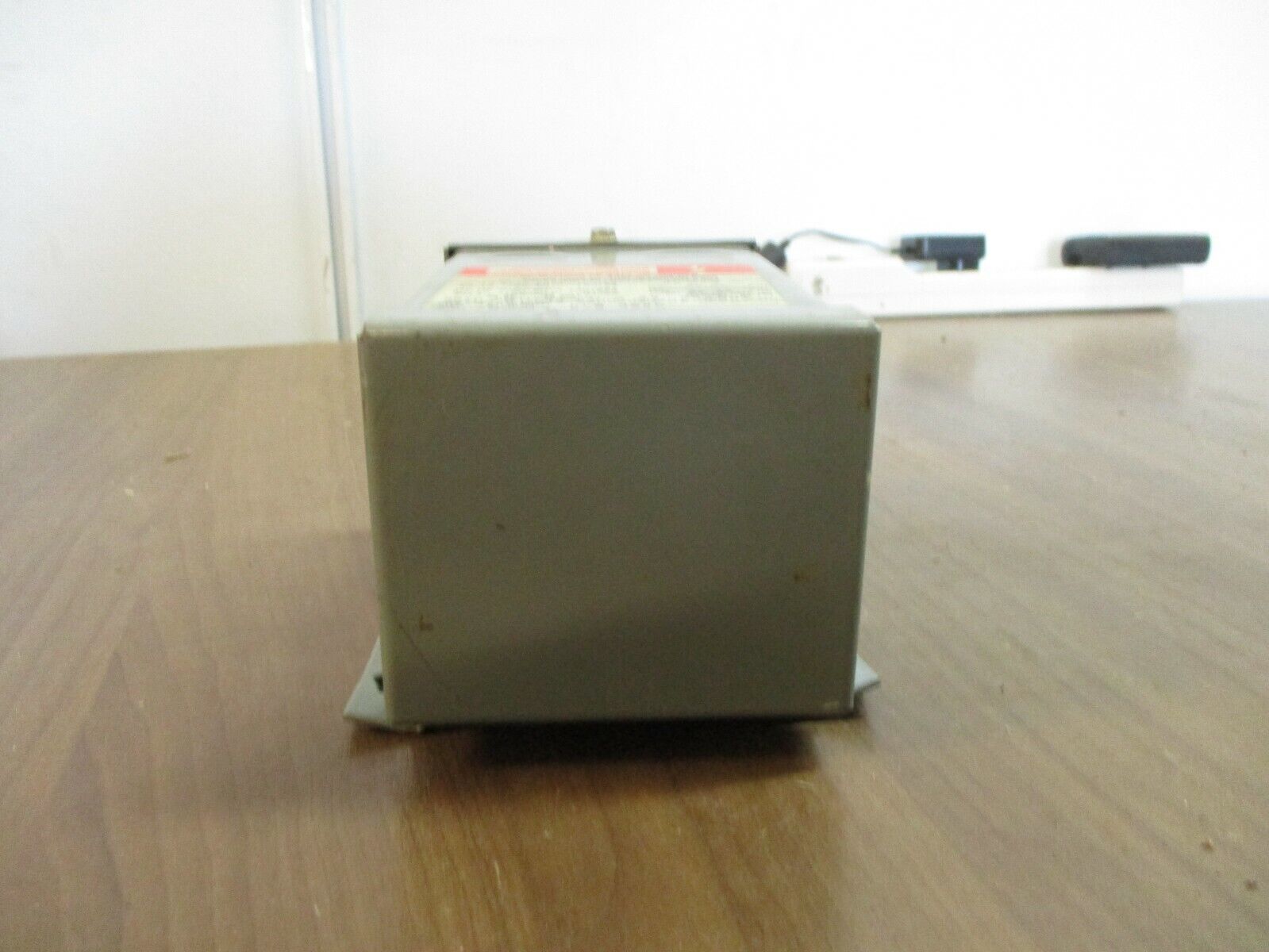Square D Type 3R Transformer 100SV43F 0.100kVA Pri: 120/240V Sec: 12/24V 60Hz
