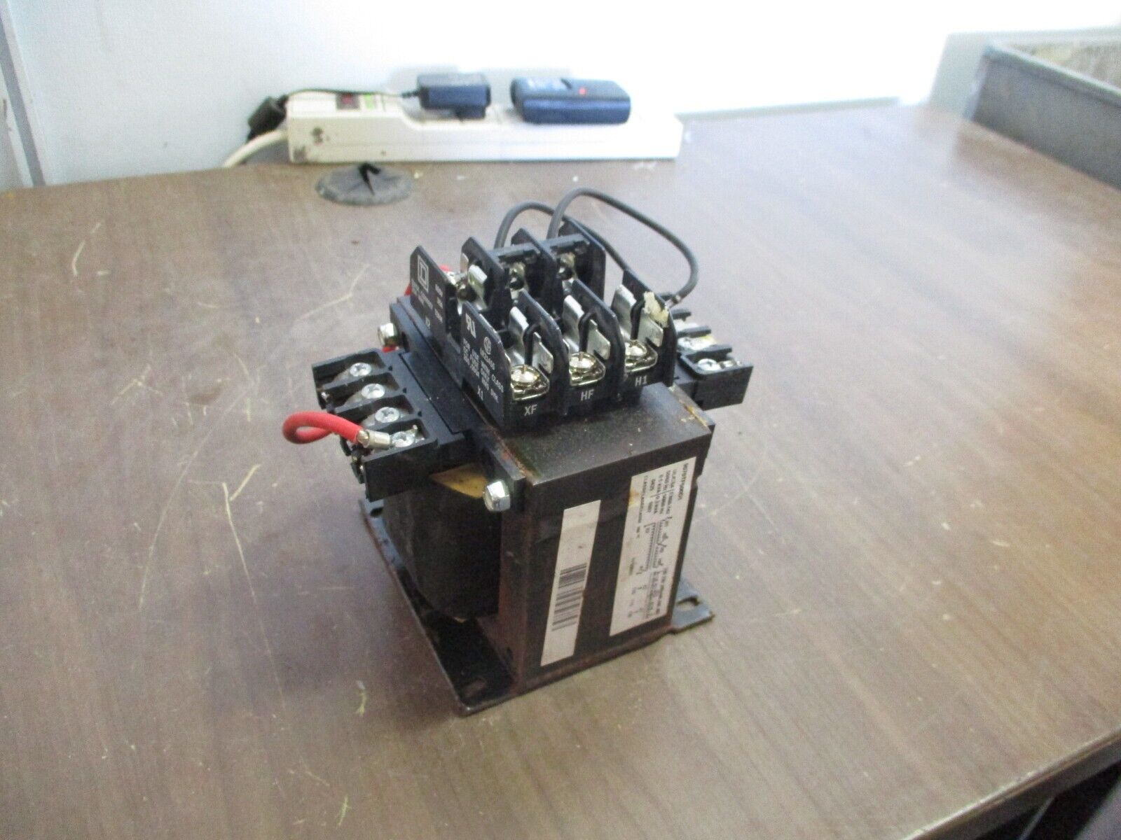 Square D Transformer 9070TF500D1 0.5kVA Pri: 240/480V Sec: 120V 50/60Hz Used