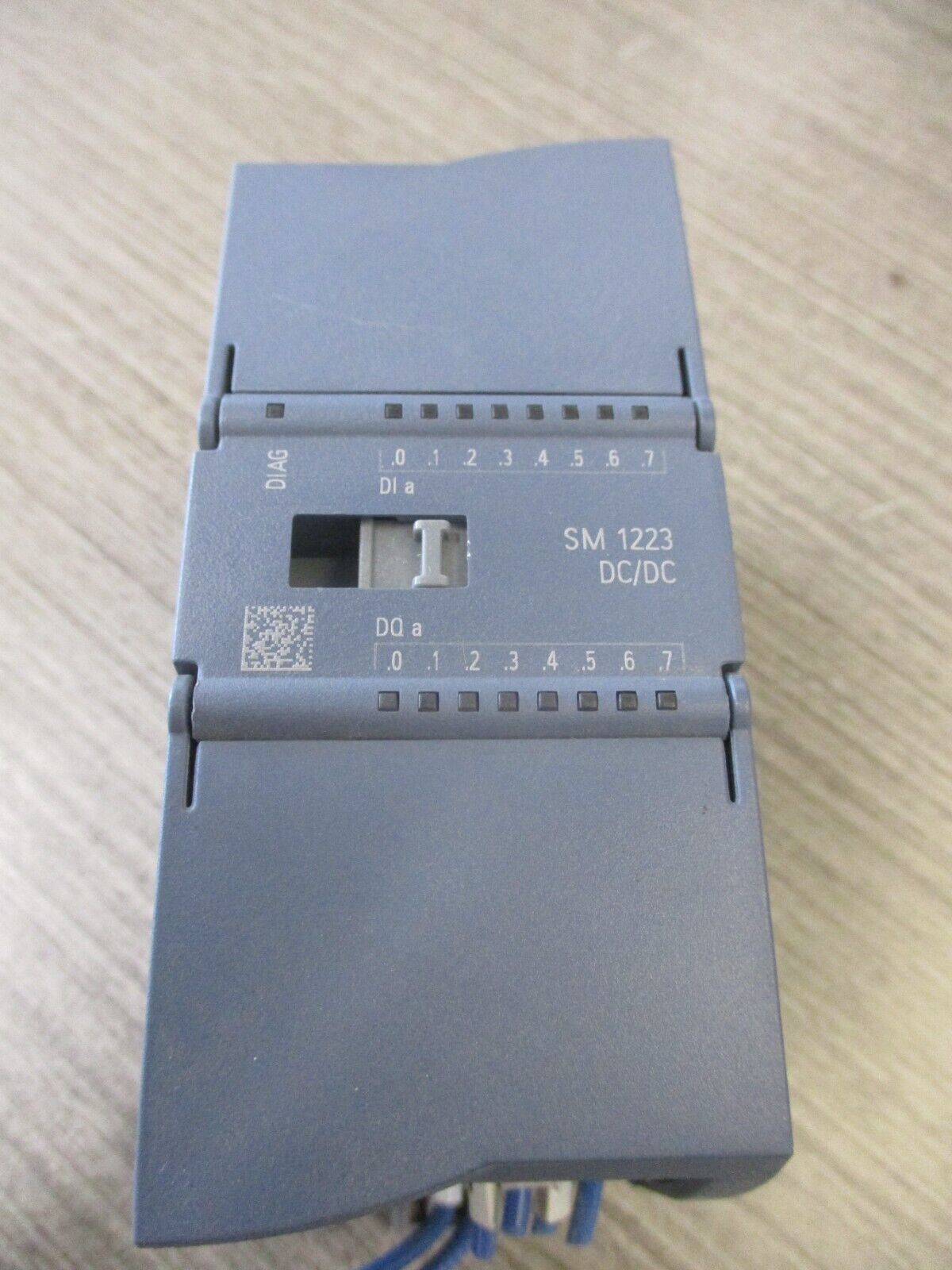 Siemens Simatic S7-1200 Digital I/O Module 6ES7 223-1BH32-0XB0 Used.