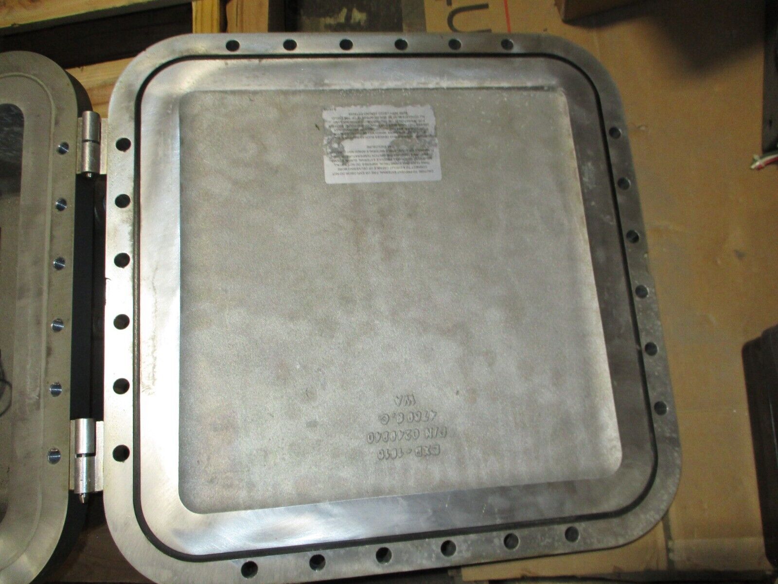 Hubbell Killark Quantum Explosion-Proof Enclosure EXB-16166 N34 Size: 16"x16"x6"