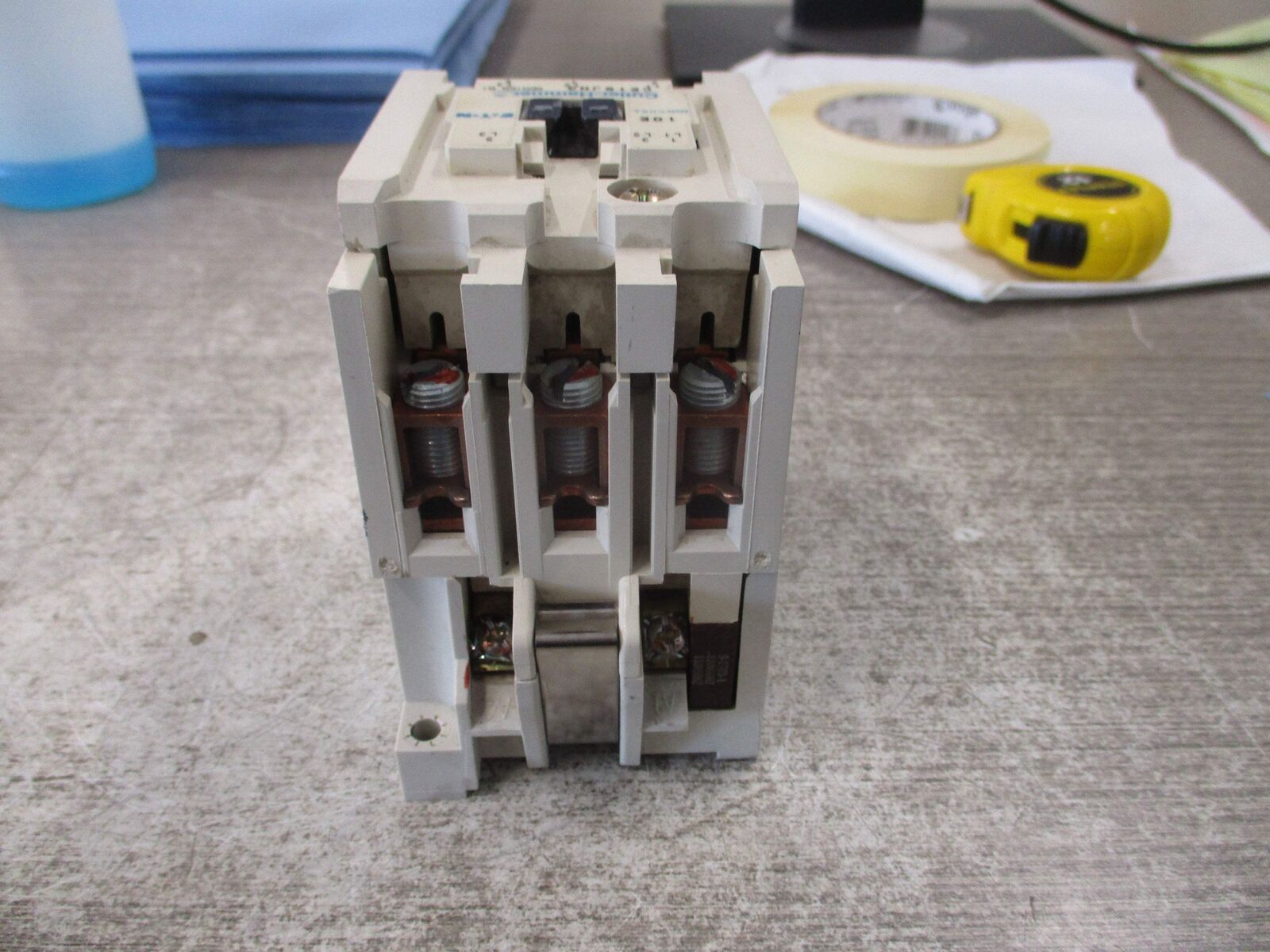 Eaton Contactor CE15JN3 Ser. B1 120V Coil 60A Used