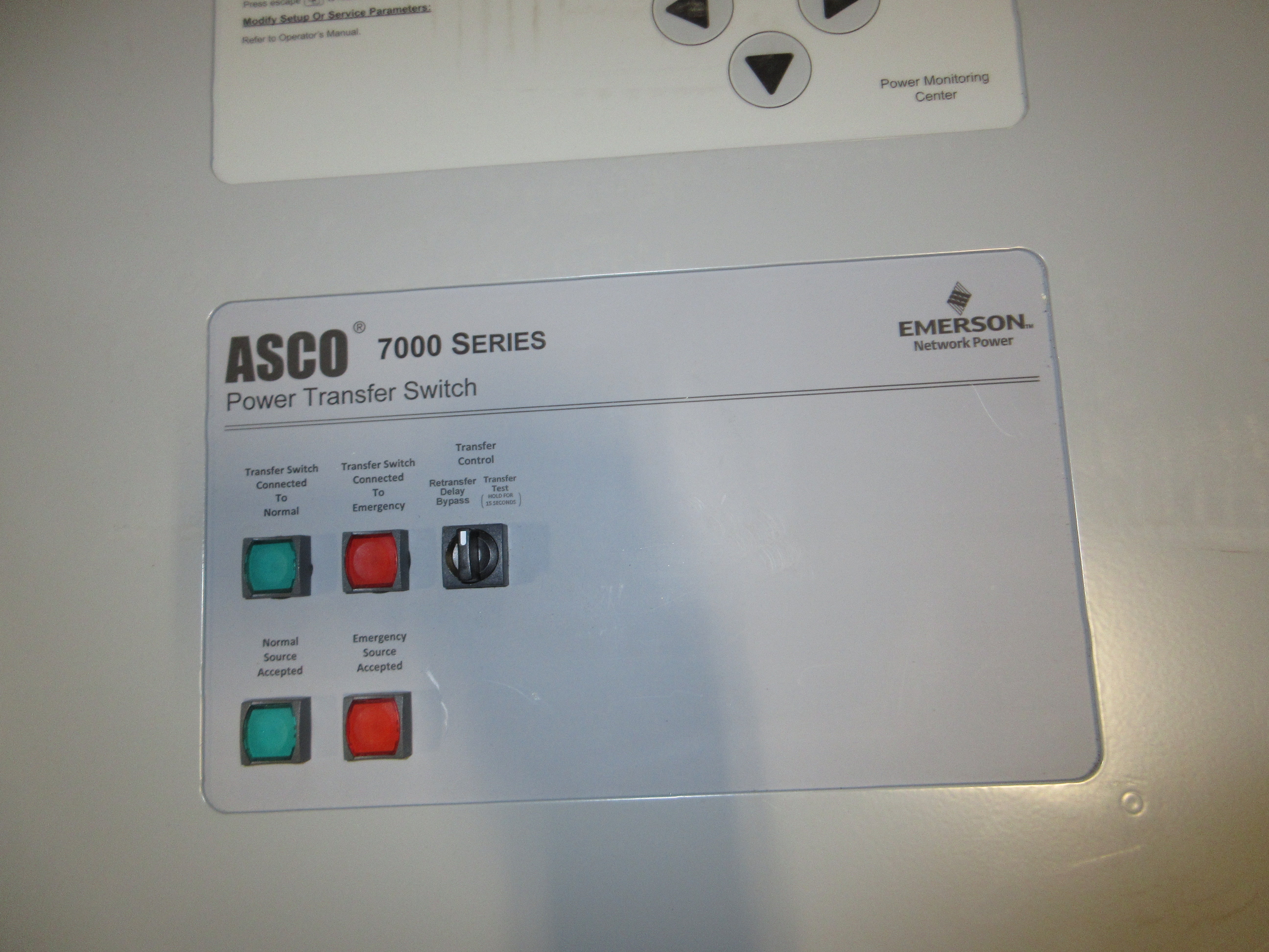 Emerson ASCO 7000 Series Automatic Transfer Switch D07ATSB30150C5XC 150A 208V