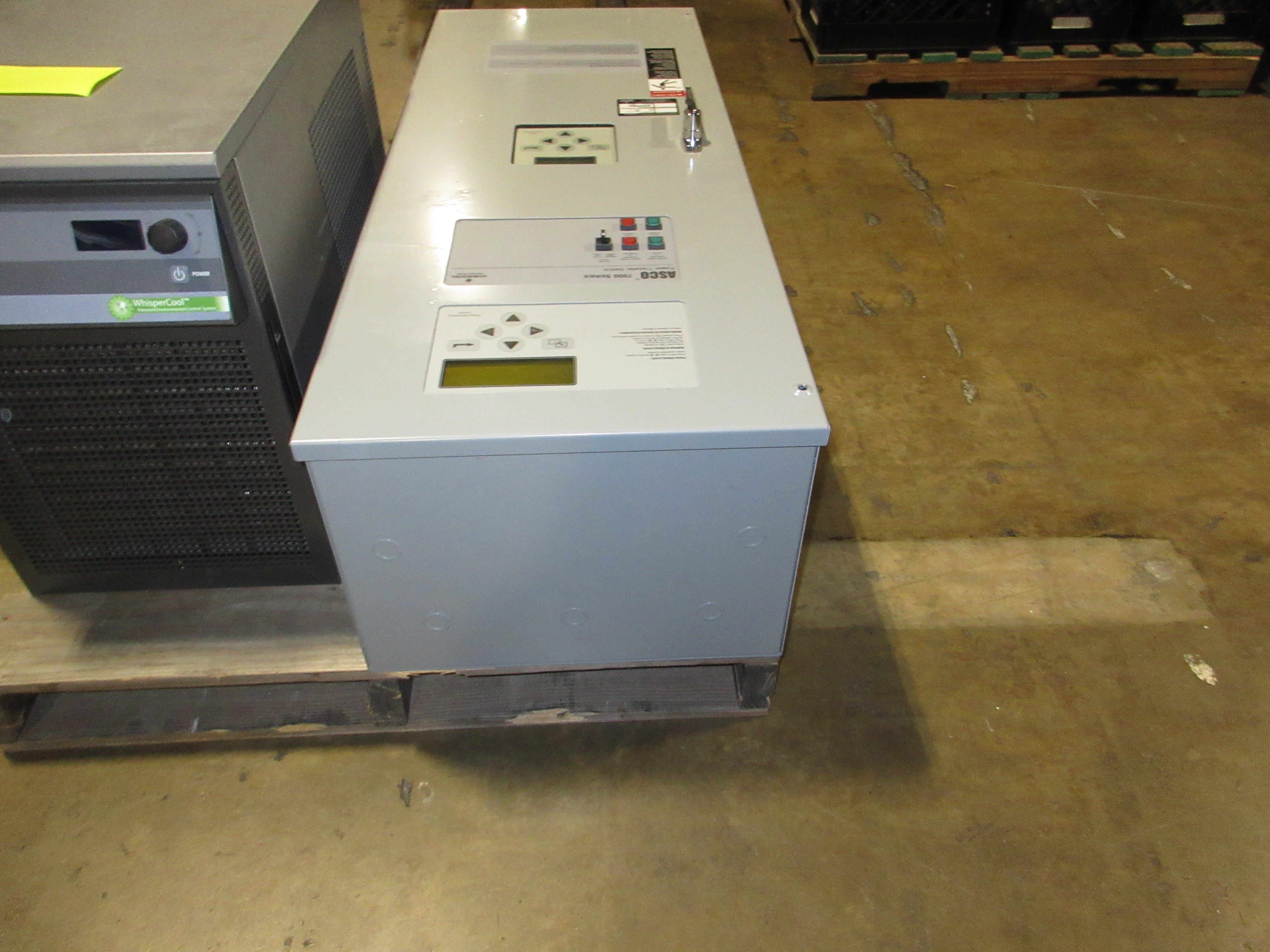 Emerson ASCO 7000 Series Automatic Transfer Switch D07ATSB30150C5XC 150A 208V