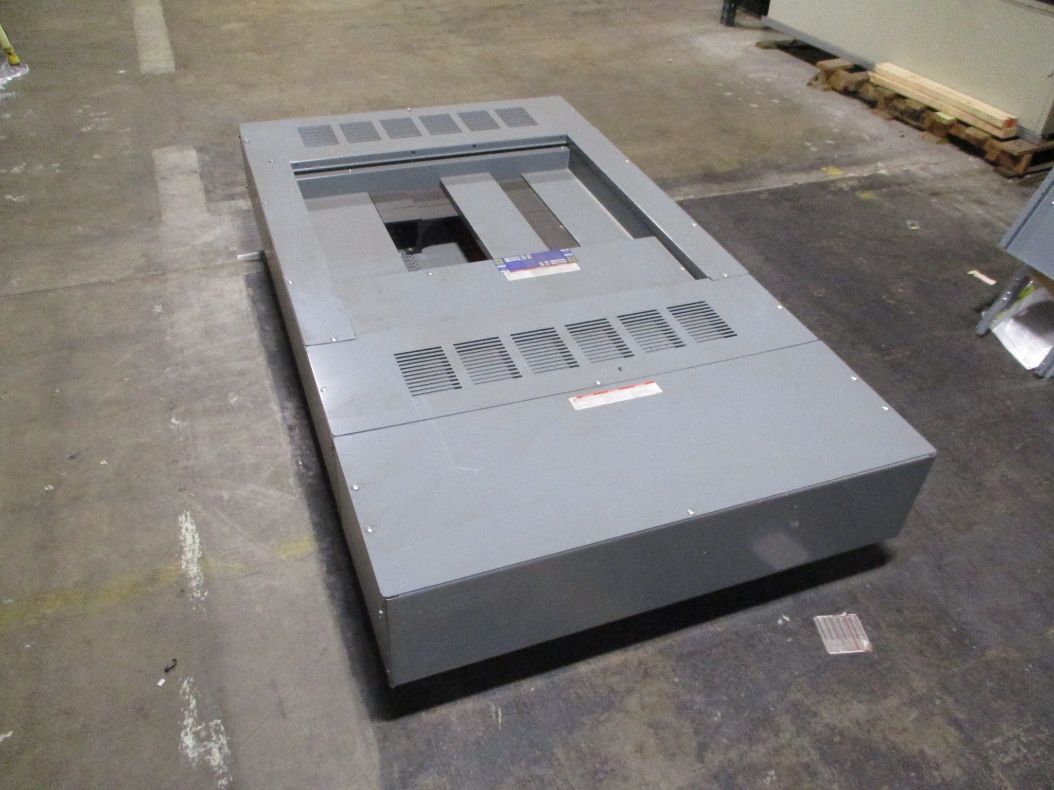 Square D I-Line Panel 12309071930010001 Ser. E1 400A 480Y/277V 3Ph 4W Used