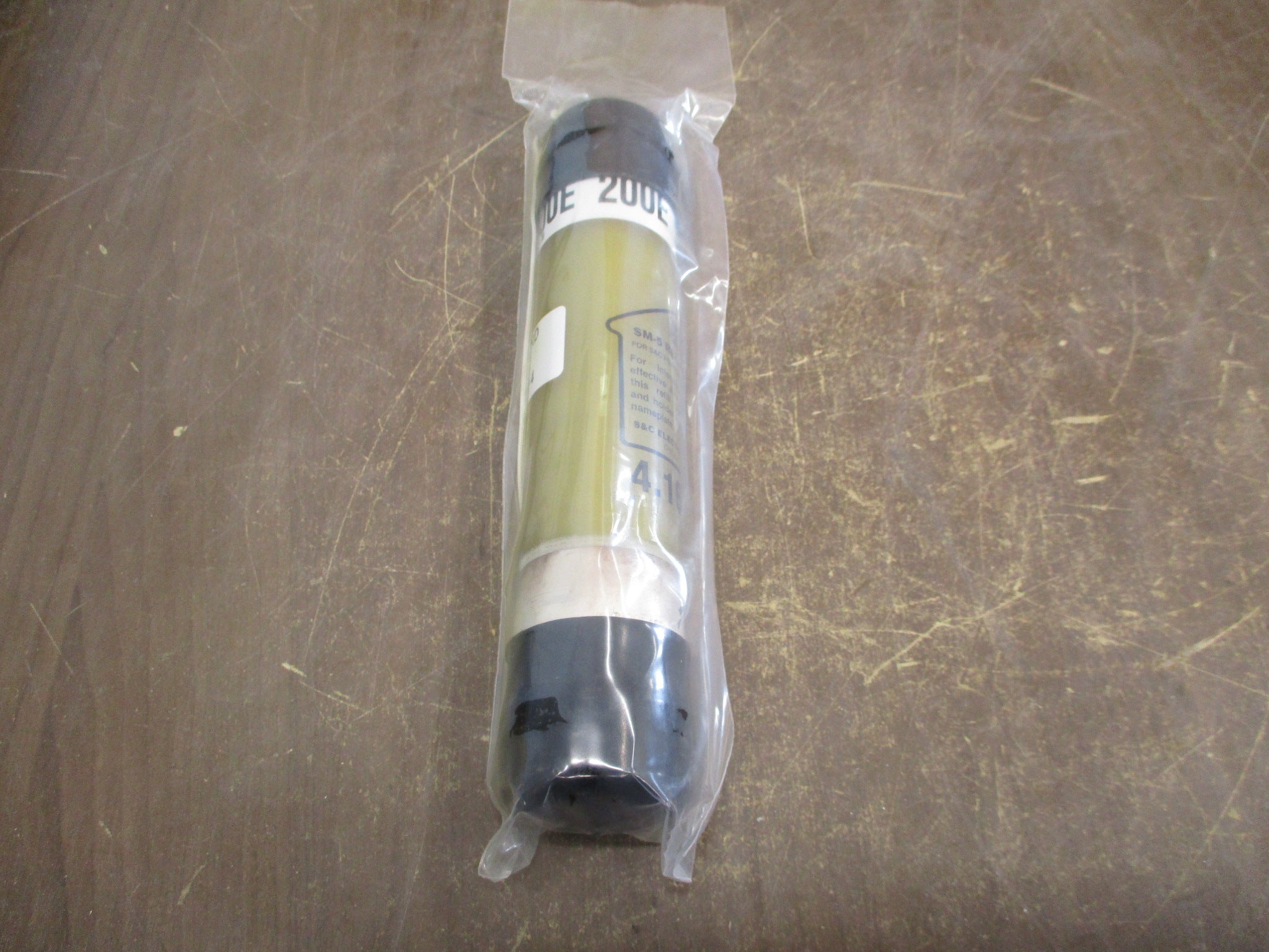S&C SM-5 Fuse Refill Unit 130300R4 200E 4.16kV New Surplus