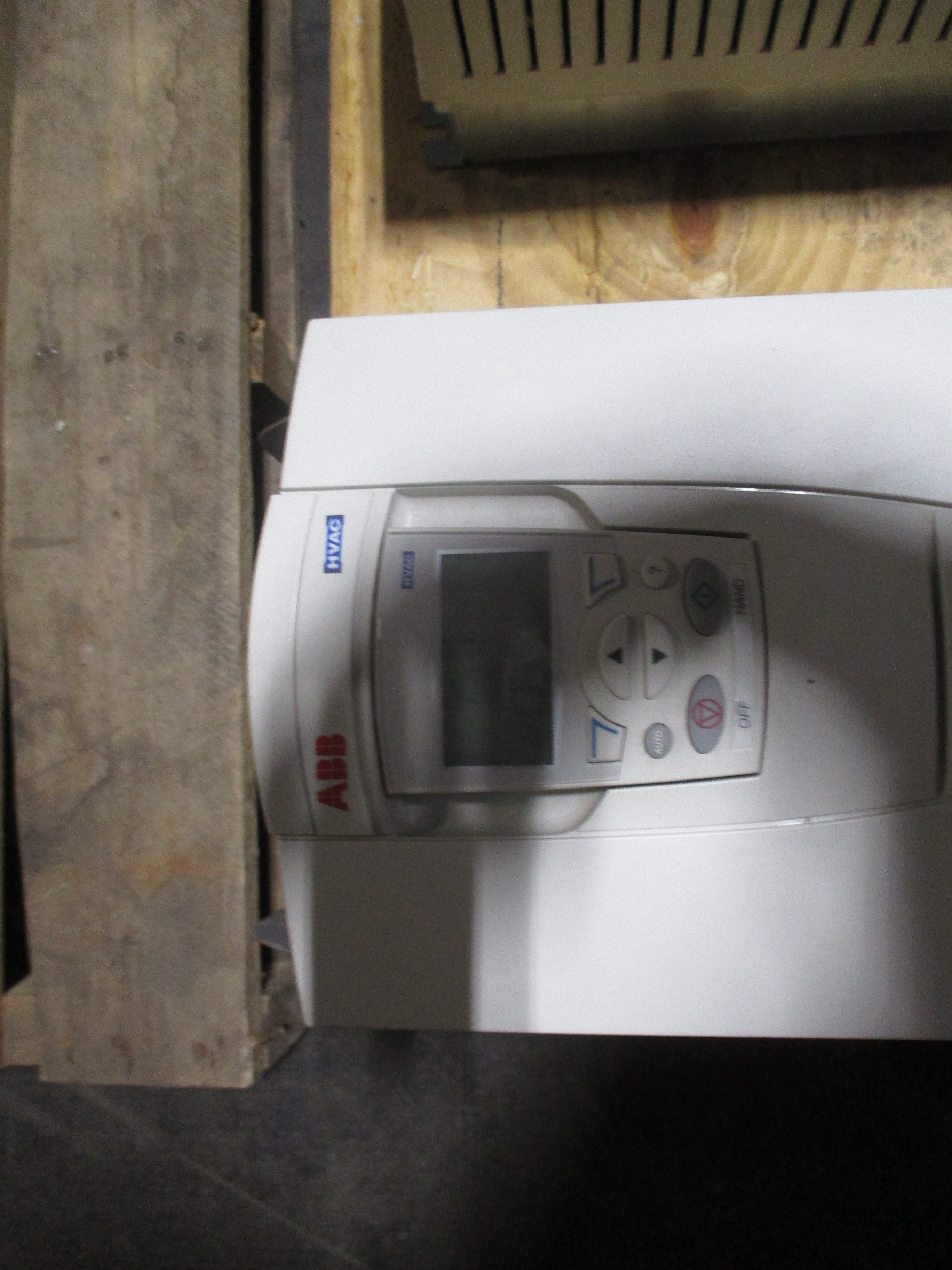 ABB ACH550 AC Drive W/Bypass ACH550-VC-031A-4+F267+K465 20HP 3Ph Input: 3PH 48-6