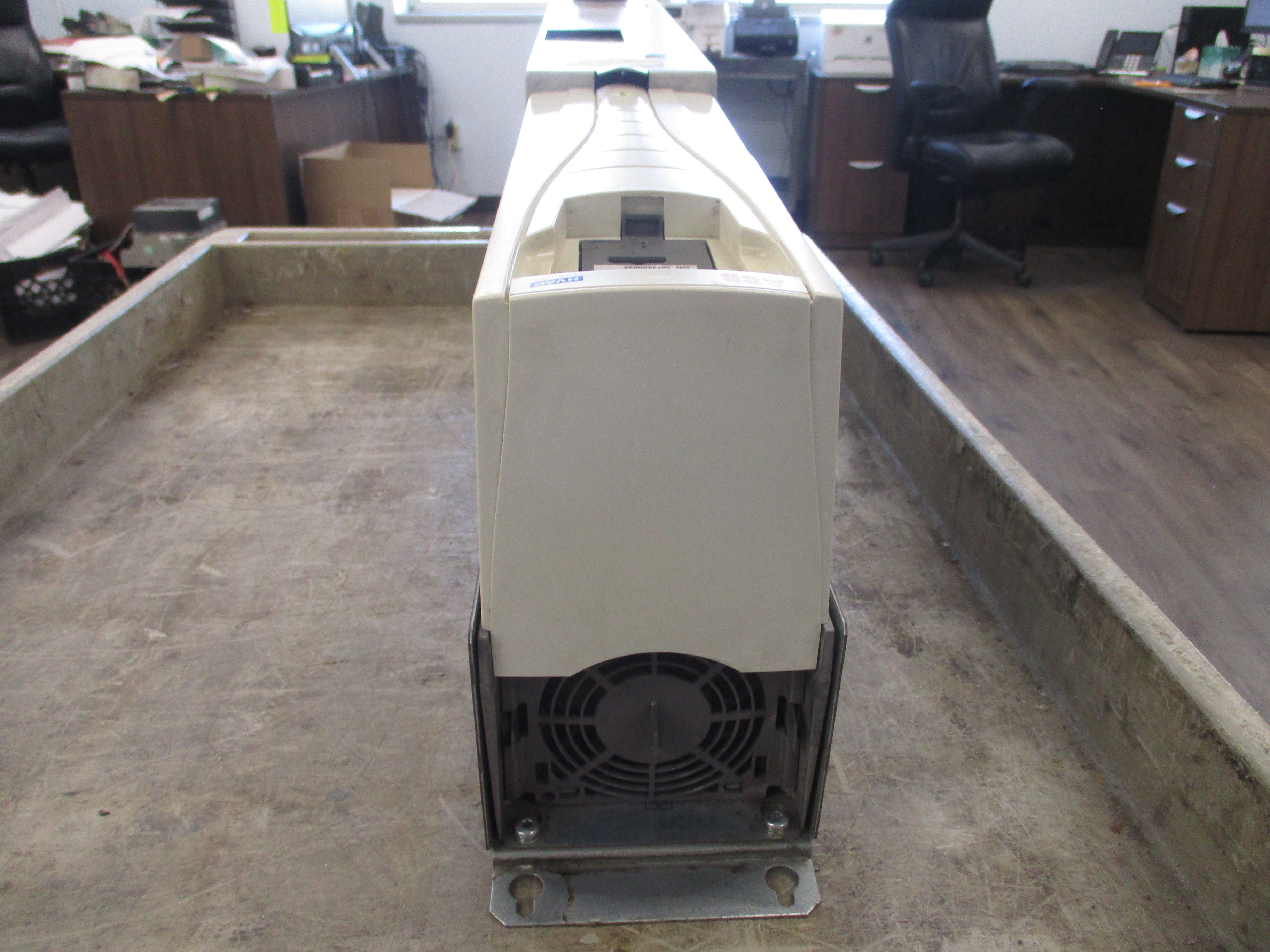 ABB ACH550 AC Drive W/Bypass ACH550-VC-023A-4+K465 15HP 3Ph Input: 3PH 48-63Hz 3