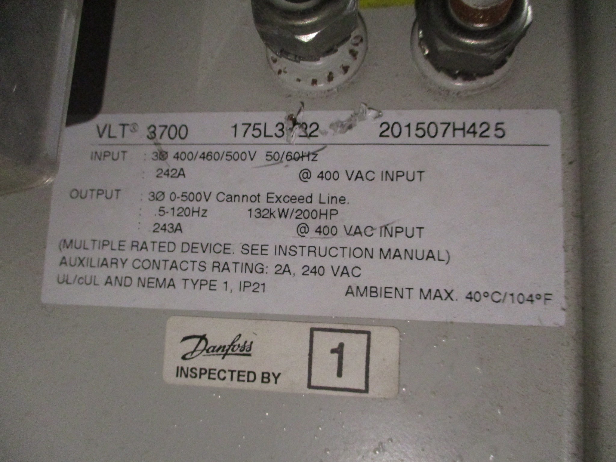 Graham VLT 3700 AC Drive 175L3722 200HP 3Ph w/ Keypad Used