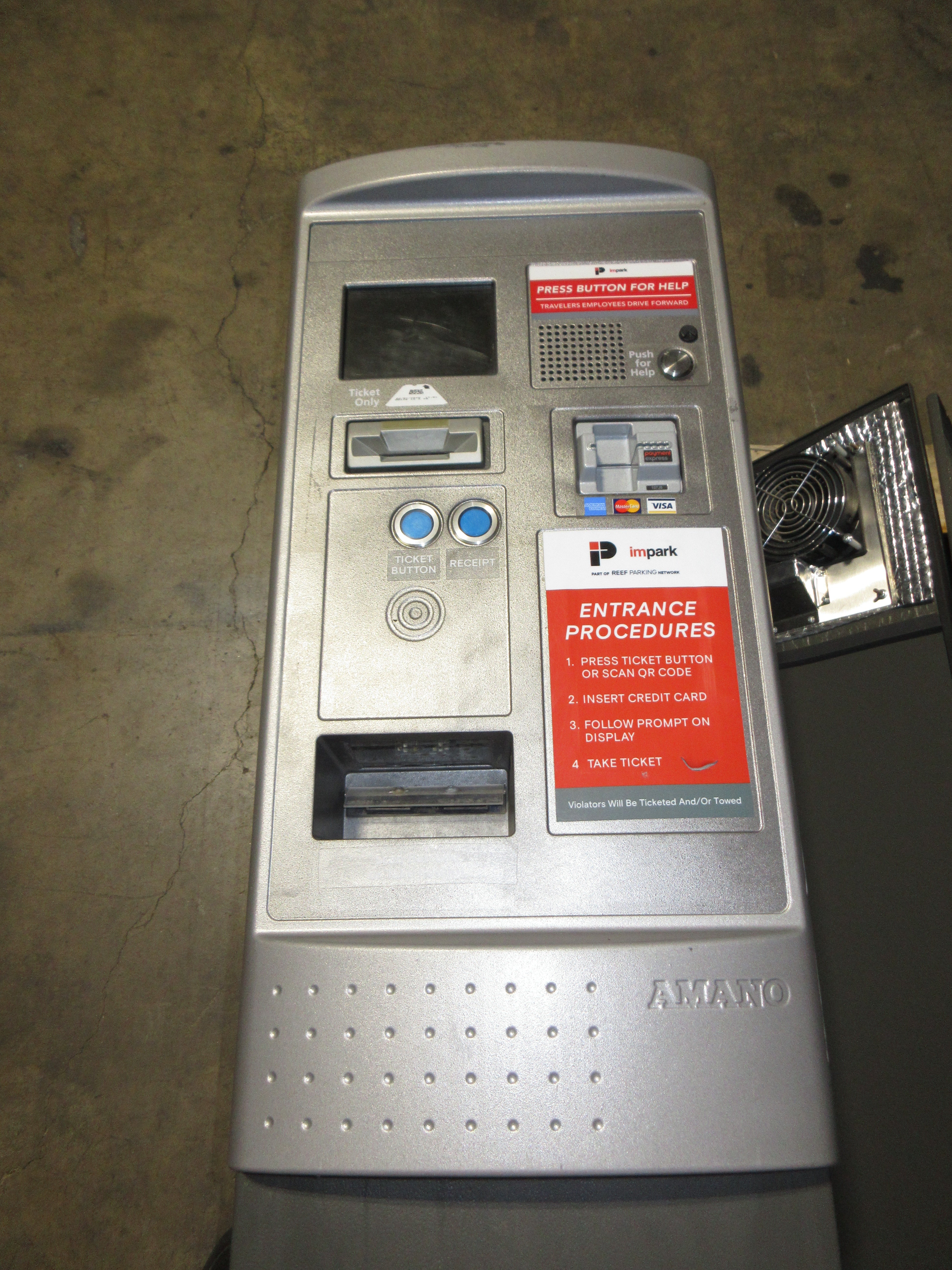 Amano McGann Parking Validation Ticket Dispenser 0-2700/0S1-00P5 120V 10A 60Hz