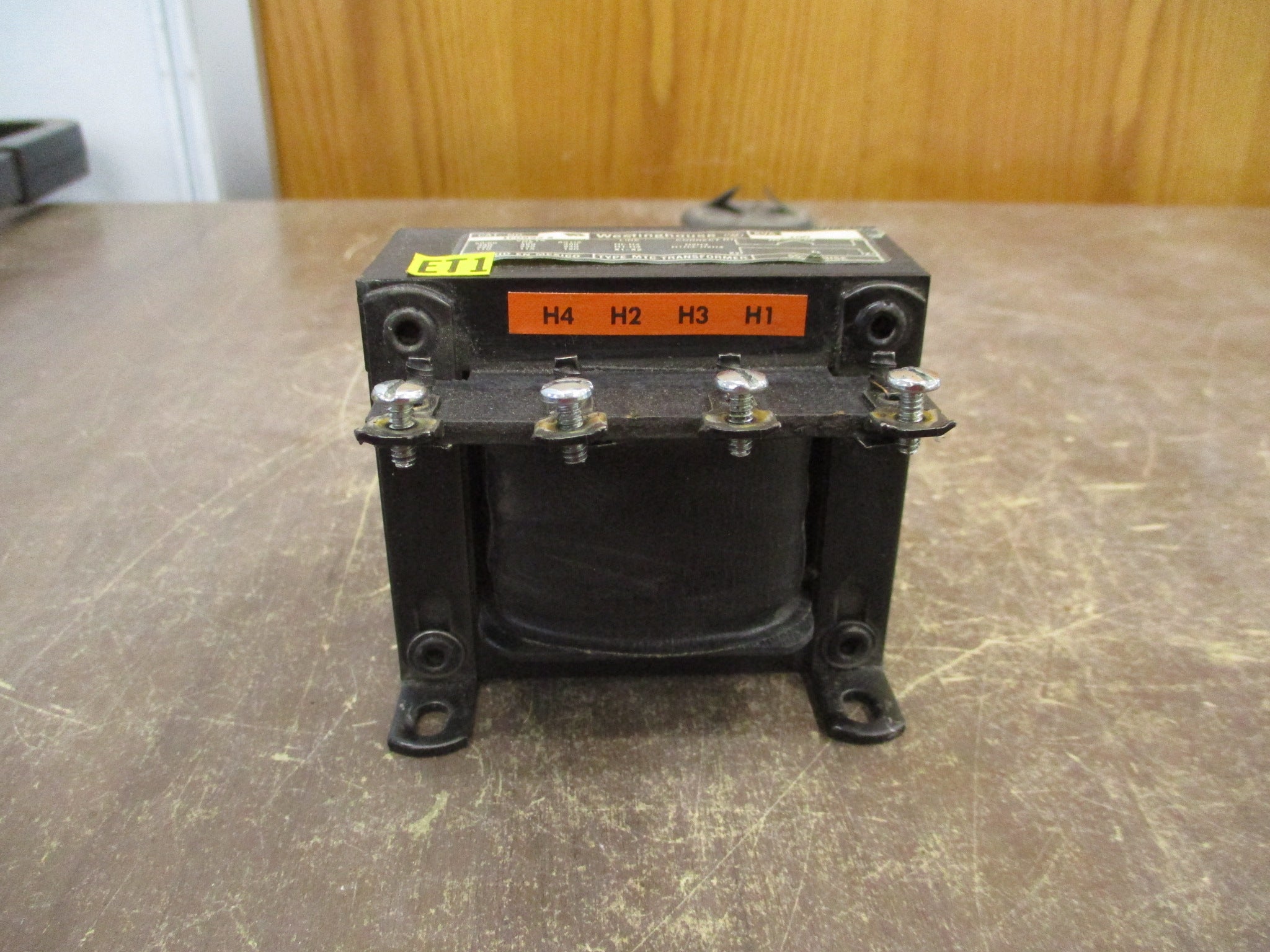 Westinghouse Type MTC Transformer 1F0892 S Pri: 240/480V Sec: 120V 0.100kVA Used