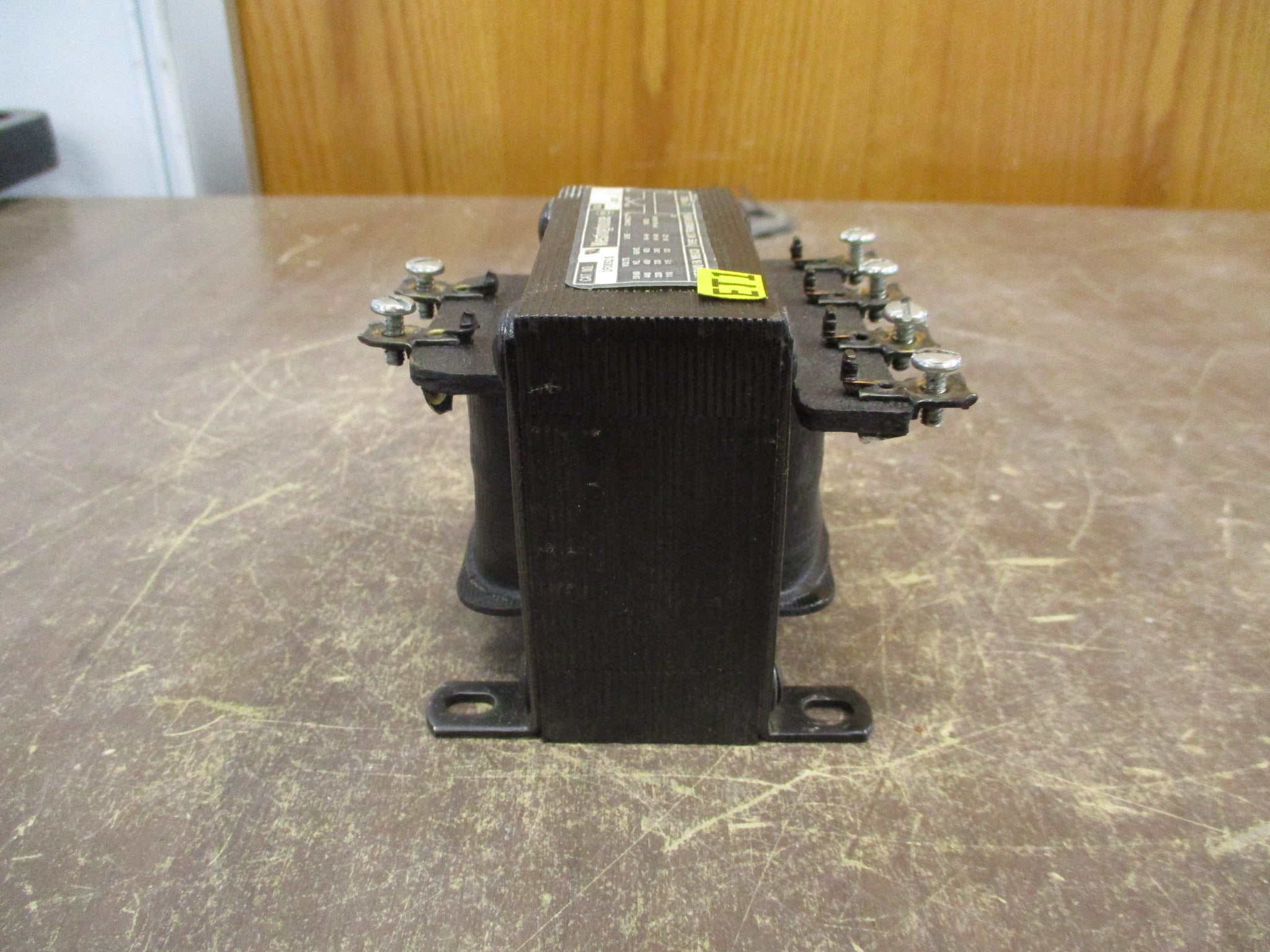 Westinghouse Type MTC Transformer 1F0892 S Pri: 240/480V Sec: 120V 0.100kVA Used