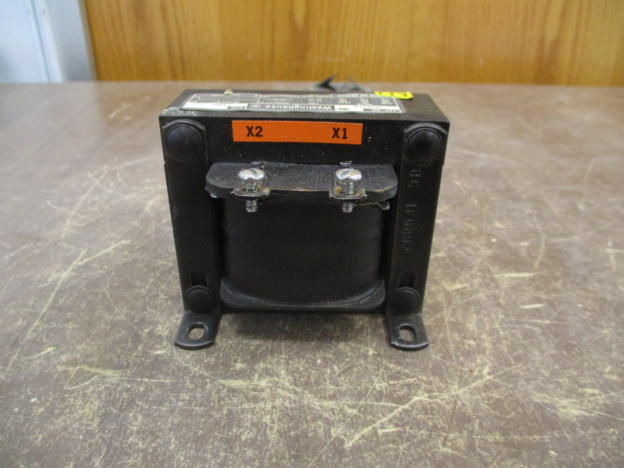 Westinghouse Type MTC Transformer 1F0892 S Pri: 240/480V Sec: 120V 0.100kVA Used