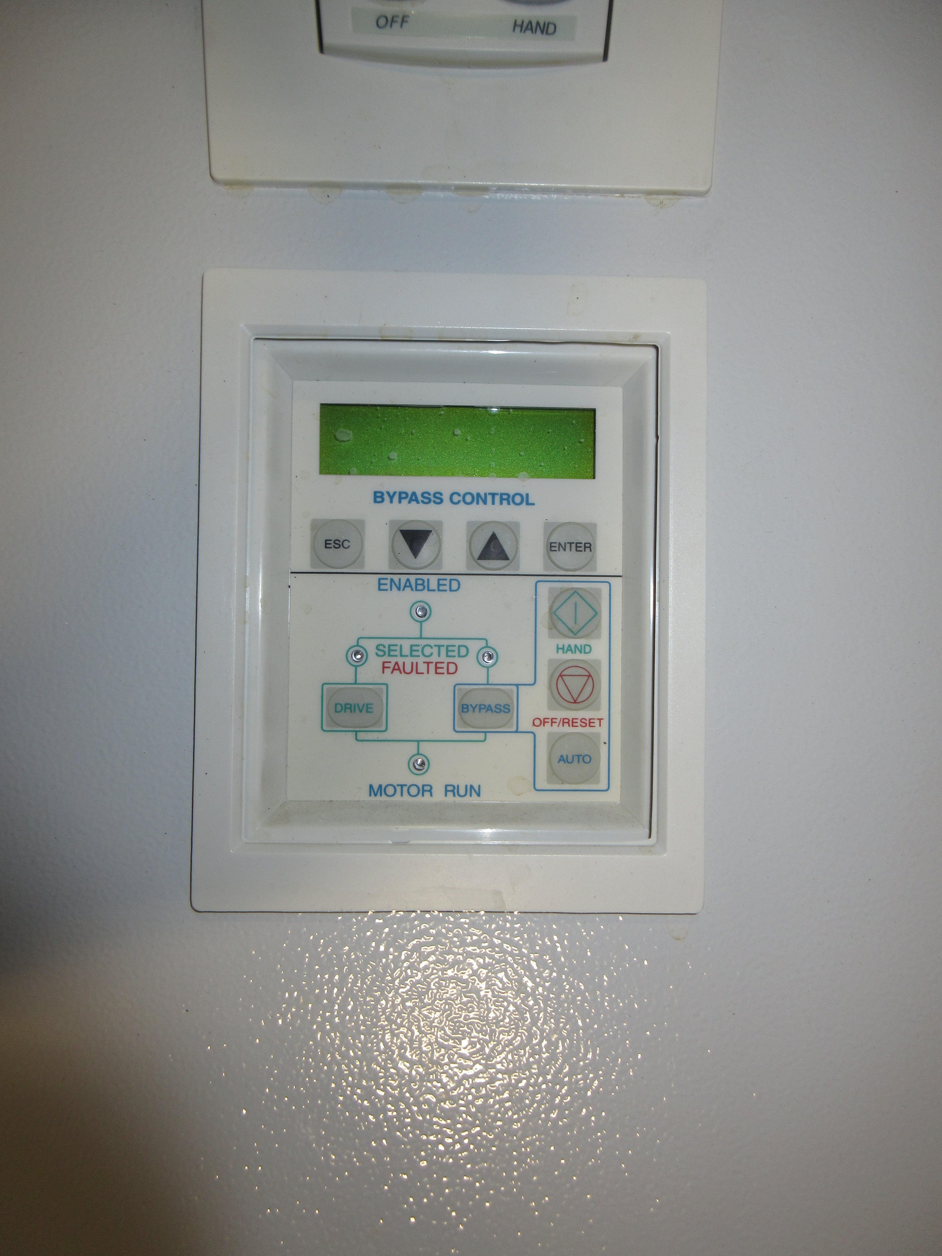 ABB ACH550 AC Drive w/ Bypass ACH550-BCR-059A-4+F267+G390 40HP 480V 3Ph