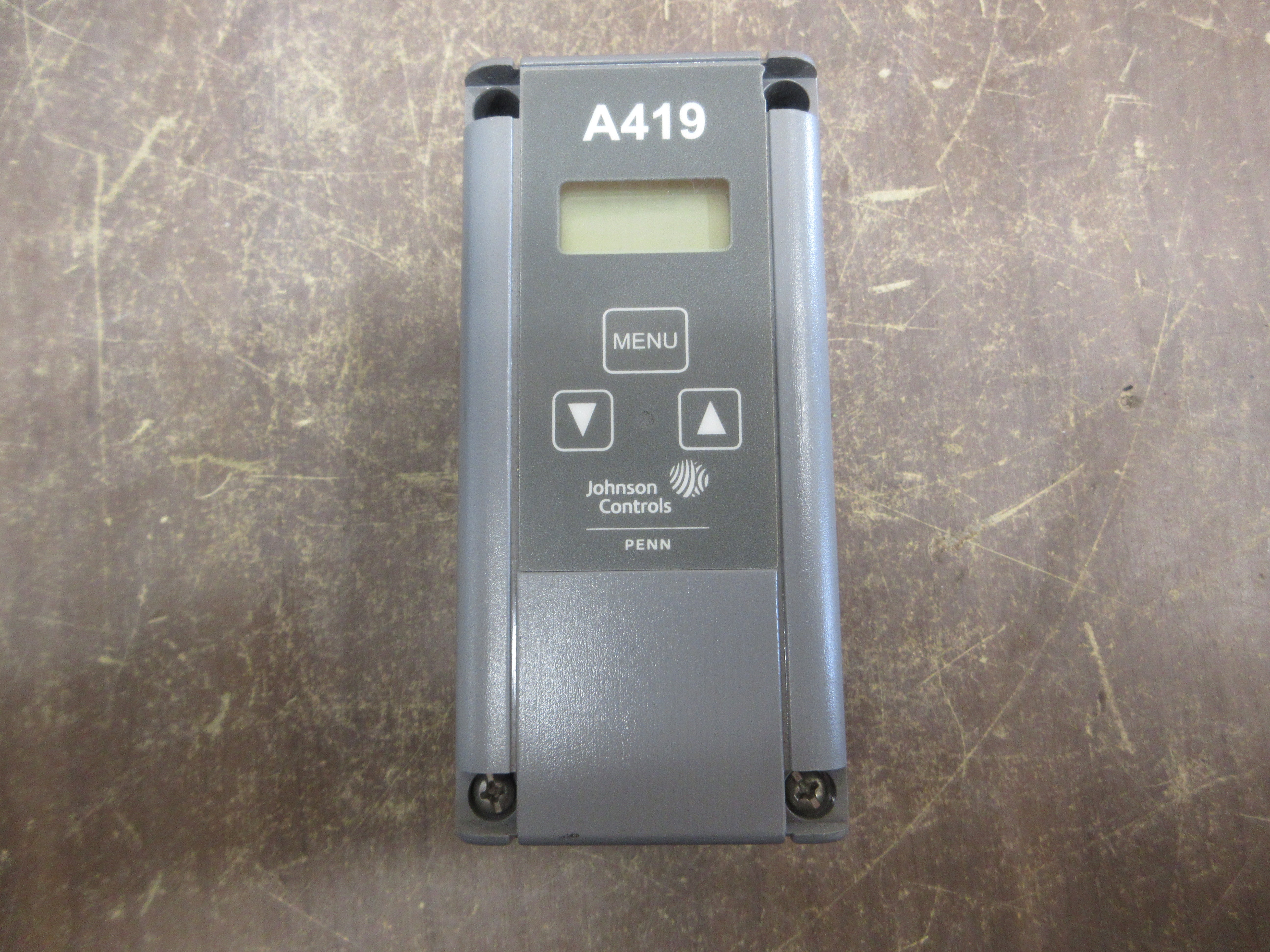 Johnson Controls Penn Electronic Thermostat A419 Used