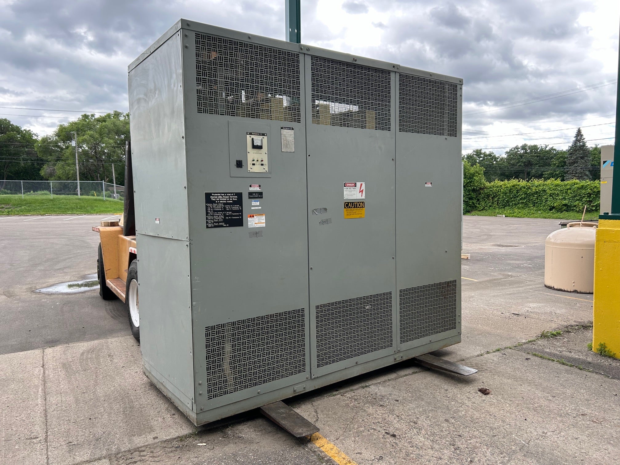 Westinghouse Transformer 2500/3333KVA 12470Y/7200 - 480Y/277V 60Hz 3Ph Used
