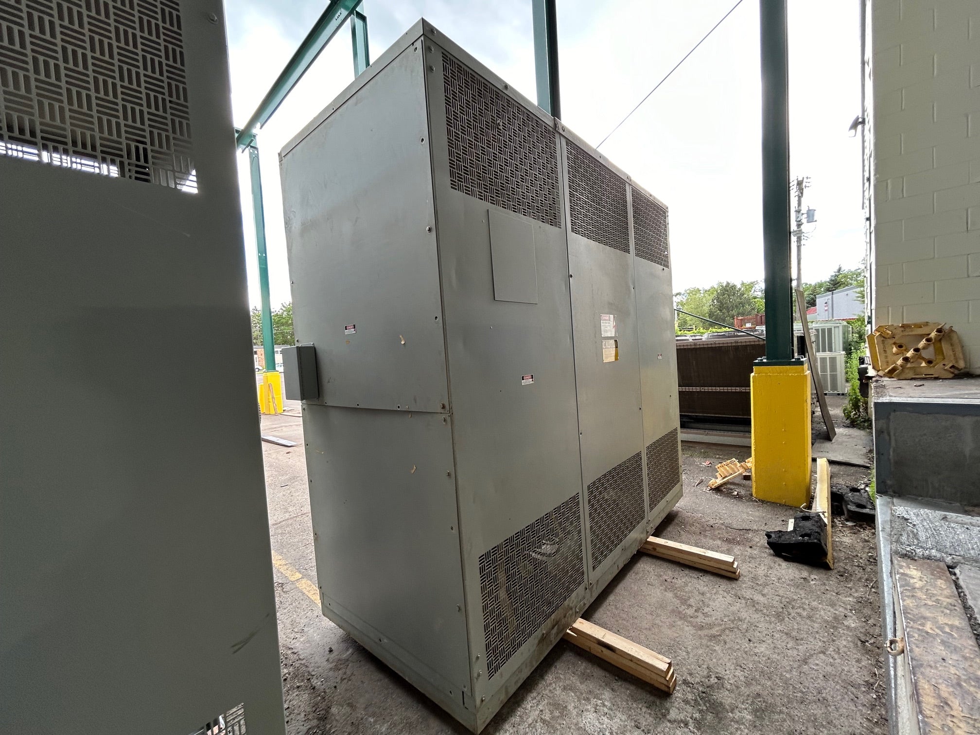 Hammond Transformer 143152 2500/3333KVA 60Hz 3Ph Used